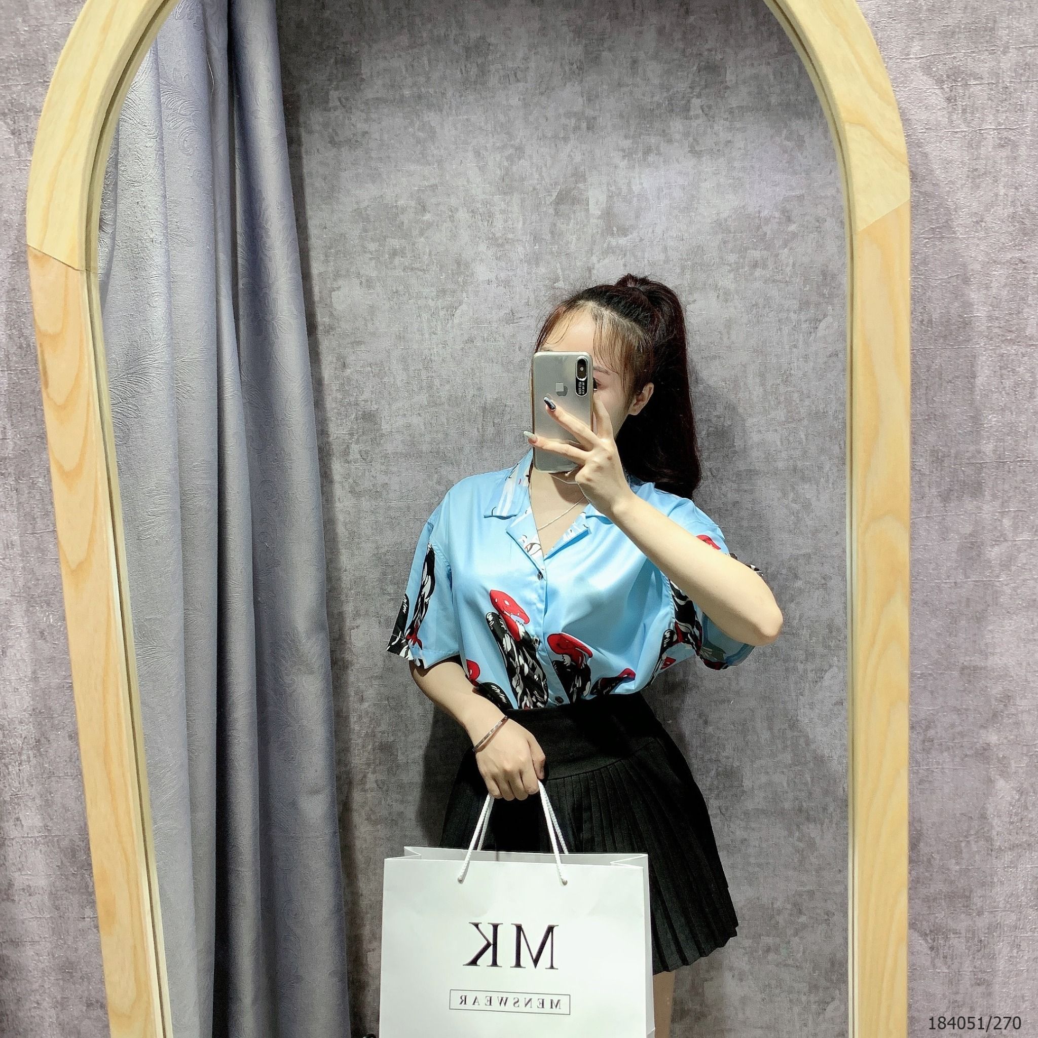  [ẢNH THẬT] Áo Sơ Mi Ngắn Tay Nam Nữ Trang Trí Họa Tiết 