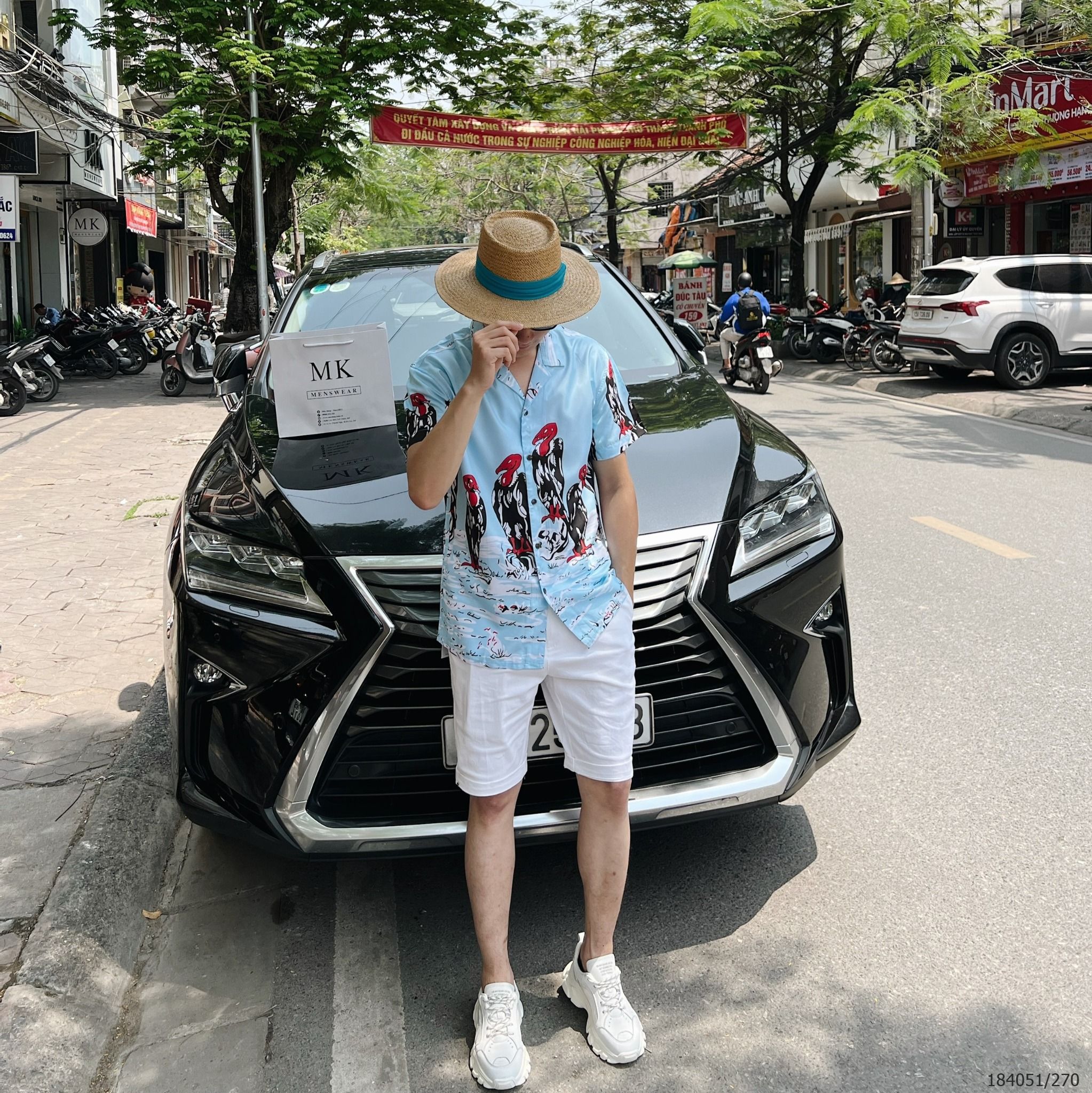  [ẢNH THẬT] Áo Sơ Mi Ngắn Tay Nam Nữ Trang Trí Họa Tiết 