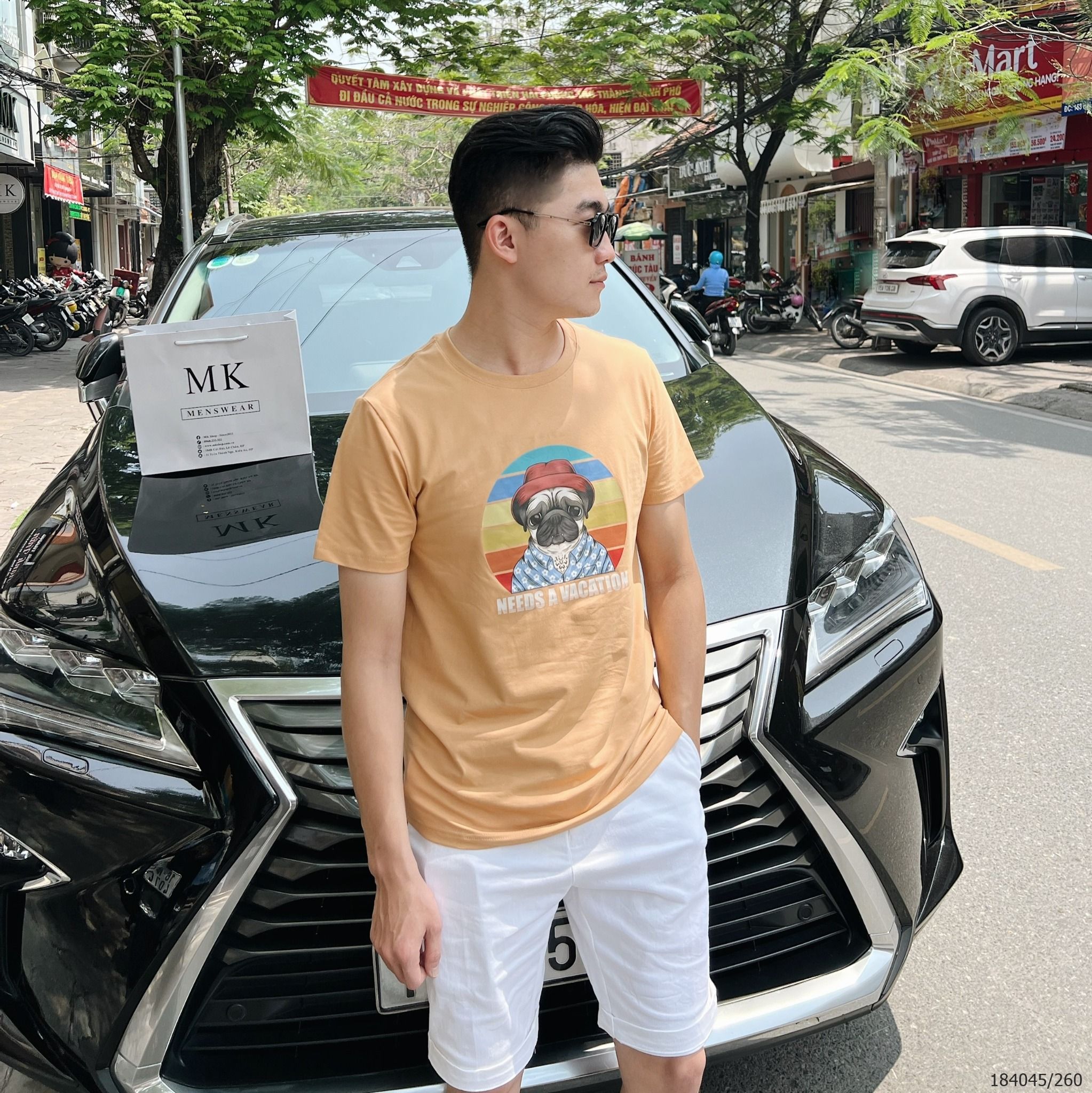  [ẢNH THẬT] Áo Ngắn Tay Nam Nữ Trang Trí Hoạt Hình Ngực 