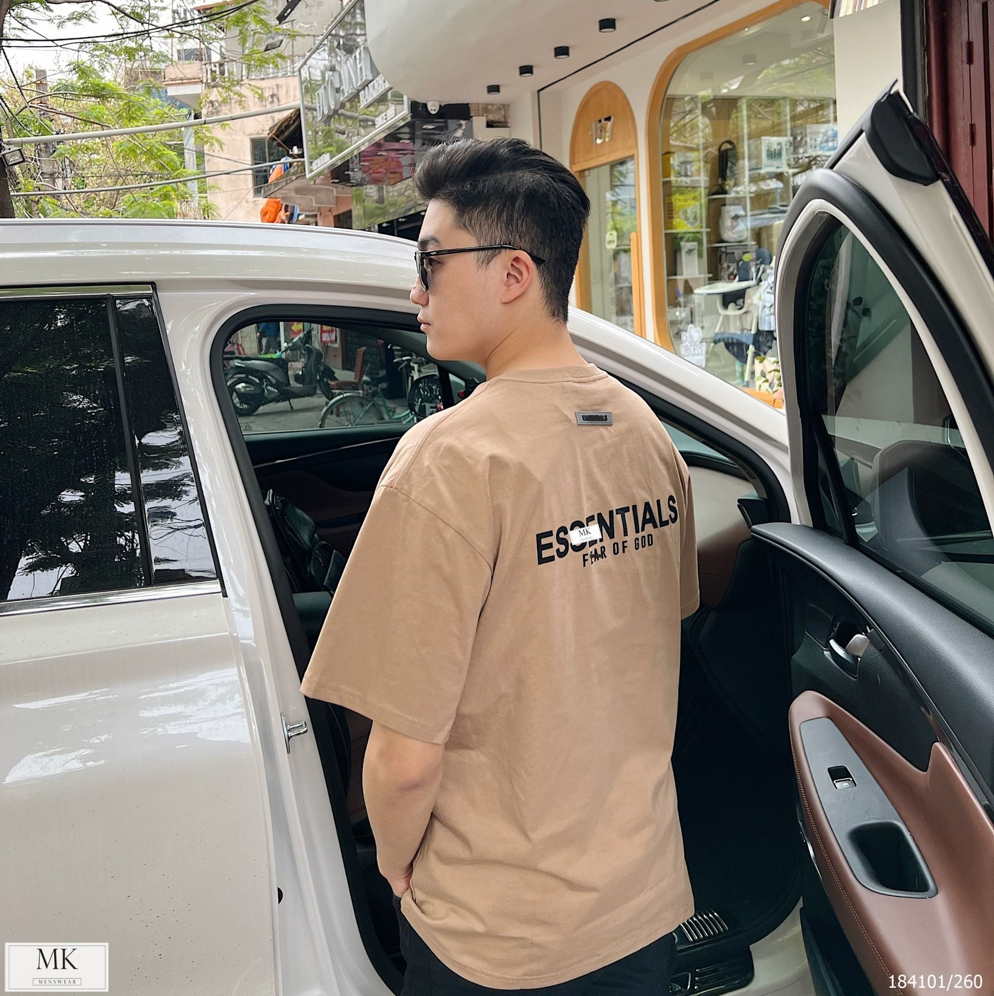  [ẢNH THẬT] Áo Phông Ngắn Tay Nam Nữ Trơn Chữ Lưng (4 Màu Đen Trắng Nâu Be) 