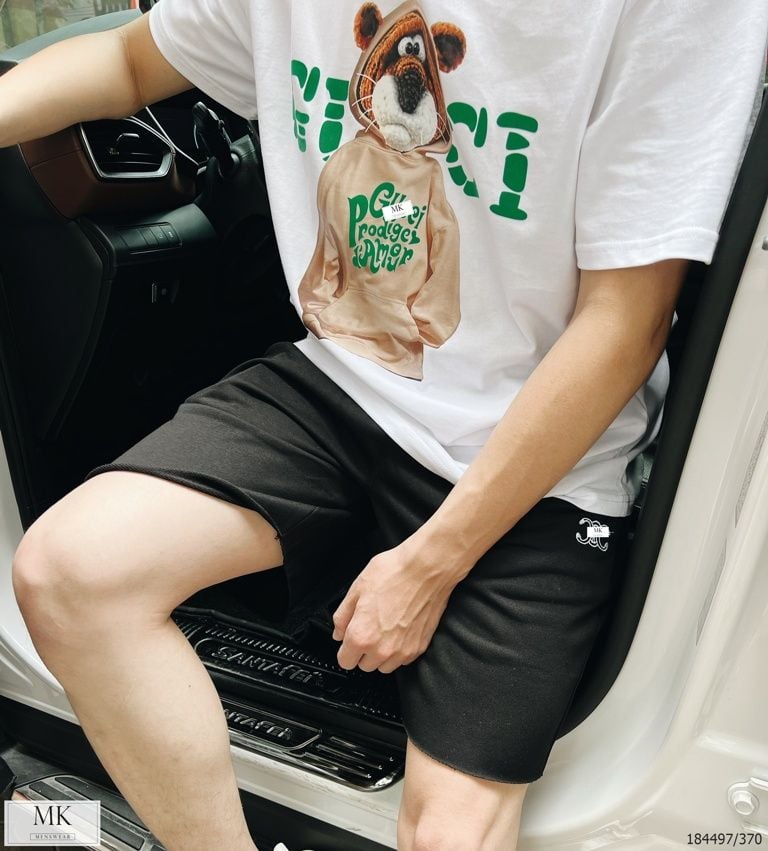  [ẢNH THẬT] Quần Short Nỉ Nam Nữ Logo Đùi 2 Màu Đen Và Be Cực Đẹp 