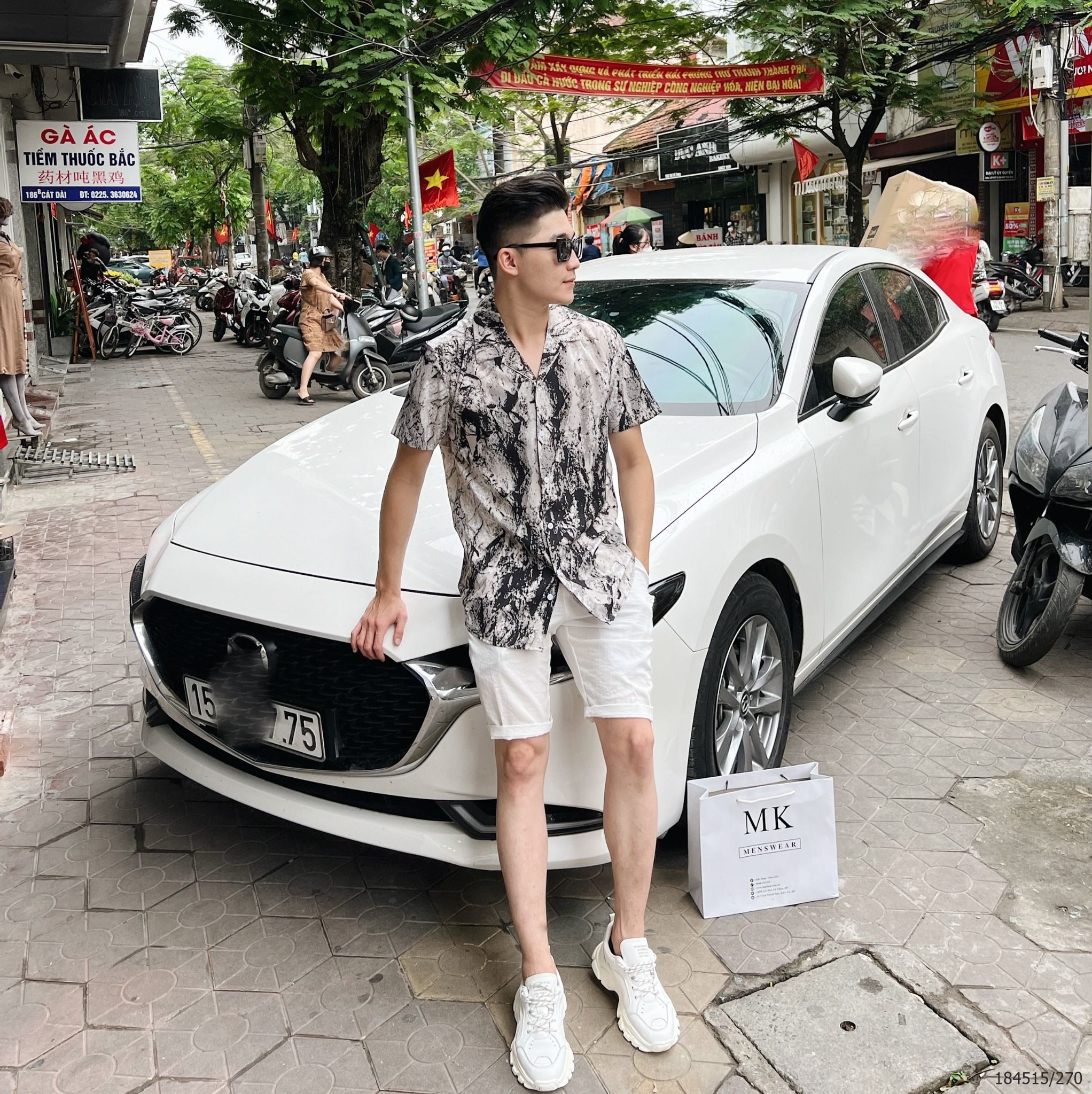  [ẢNH THẬT] Áo Sơ Mi Ngắn Tay Nam Nữ Họa Tiết Đi Biển 
