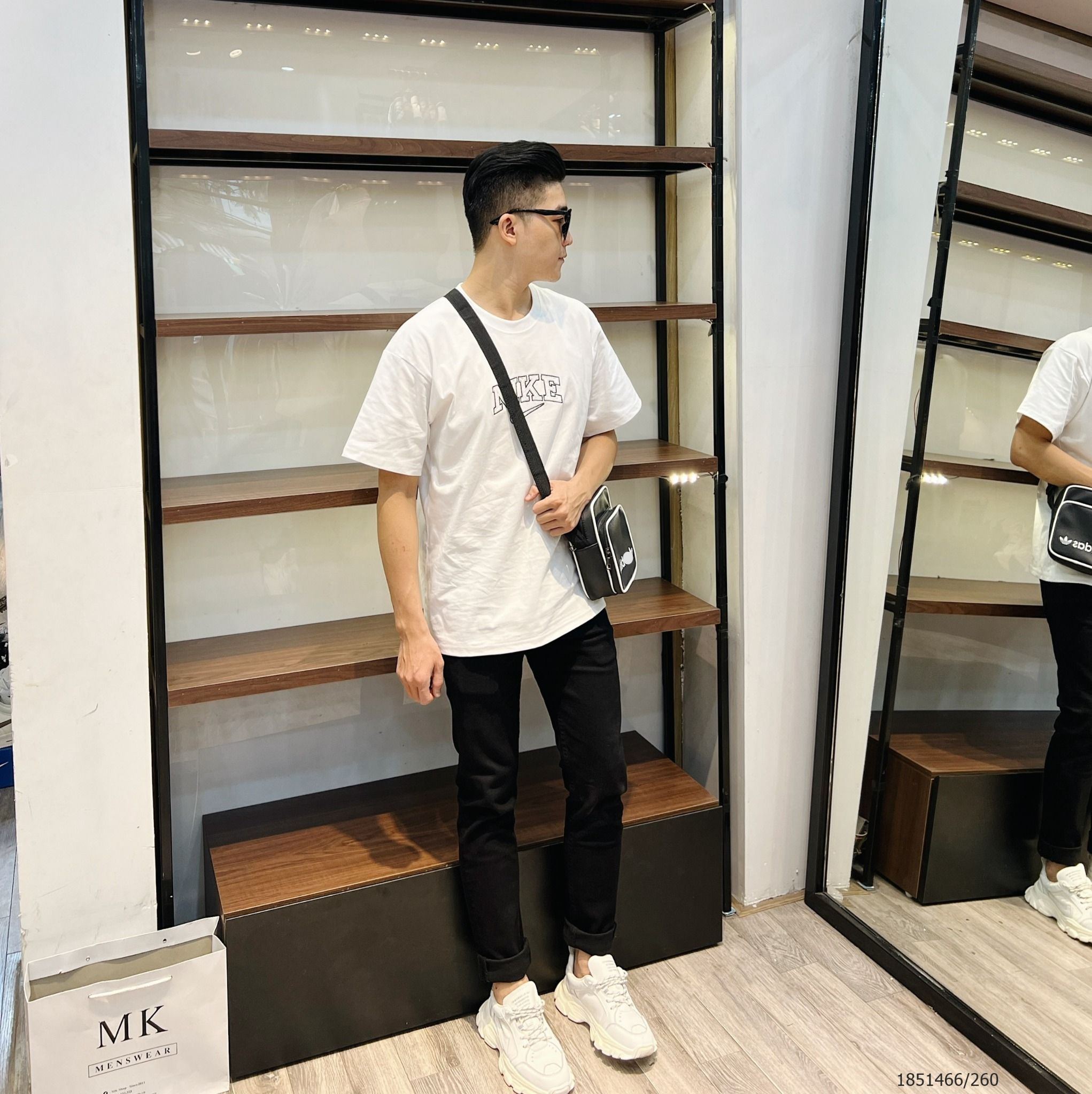  [ẢNH THẬT] Áo Phông Ngắn Tay Nam Nữ Chữ Ngực Nhỏ Đen/Trắng/Nâu 