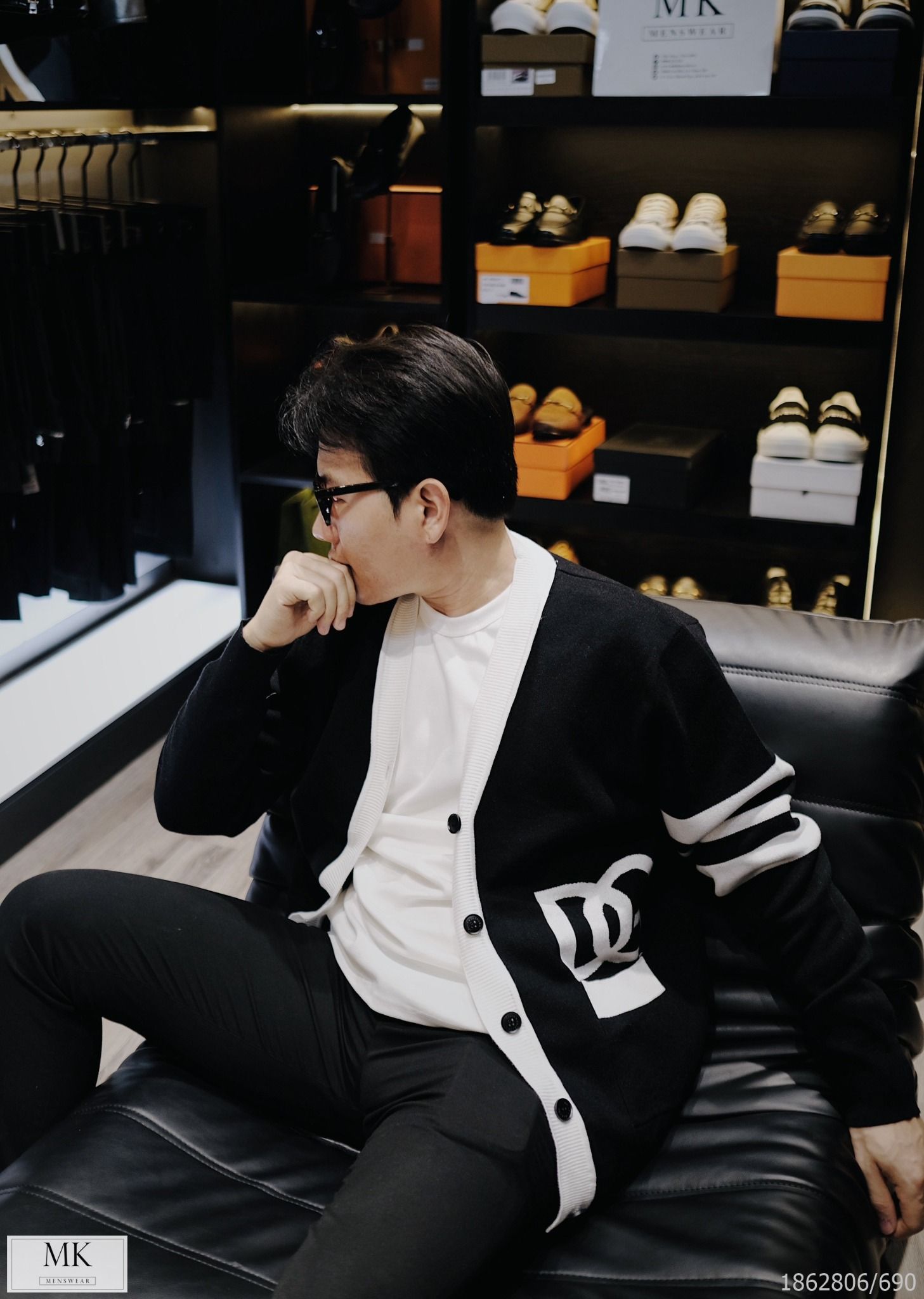  [ẢNH THẬT] Áo Khoác Cardigan Nam Nữ Màu Đen Phối Logo 