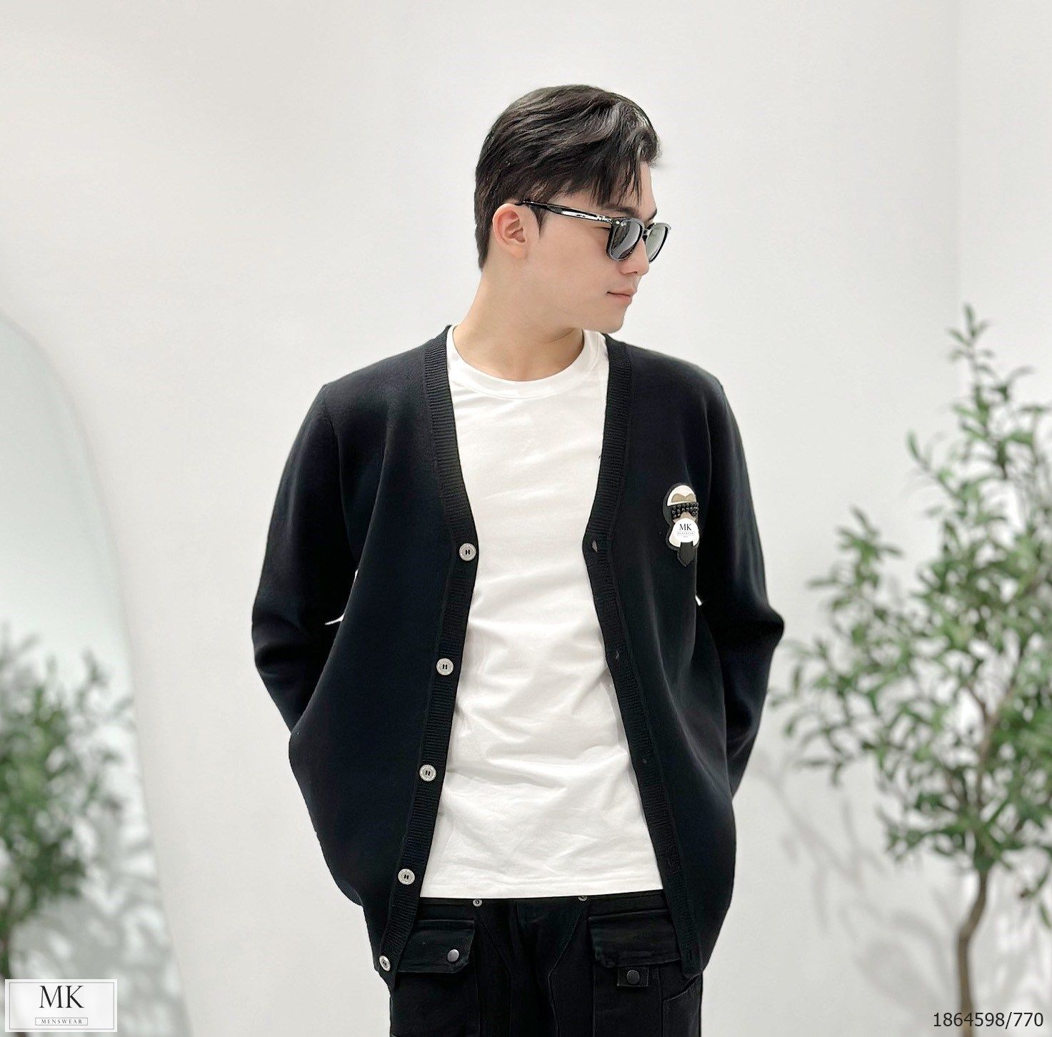  [ẢNH THẬT] Áo Khoác Cardigan Len Nam Nữ Cao Cấp Duy Nhất Đen Hoạ Tiết Hoạt Hình 