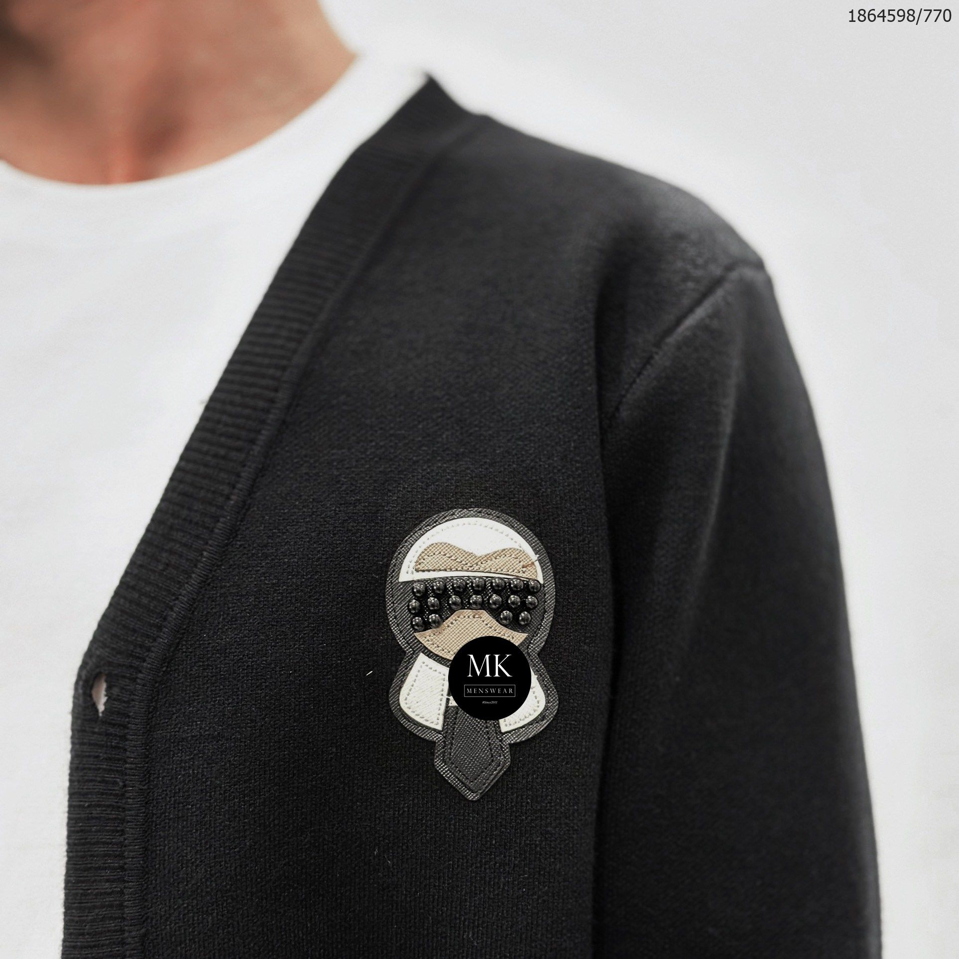  [ẢNH THẬT] Áo Khoác Cardigan Len Nam Nữ Cao Cấp Duy Nhất Đen Hoạ Tiết Hoạt Hình 