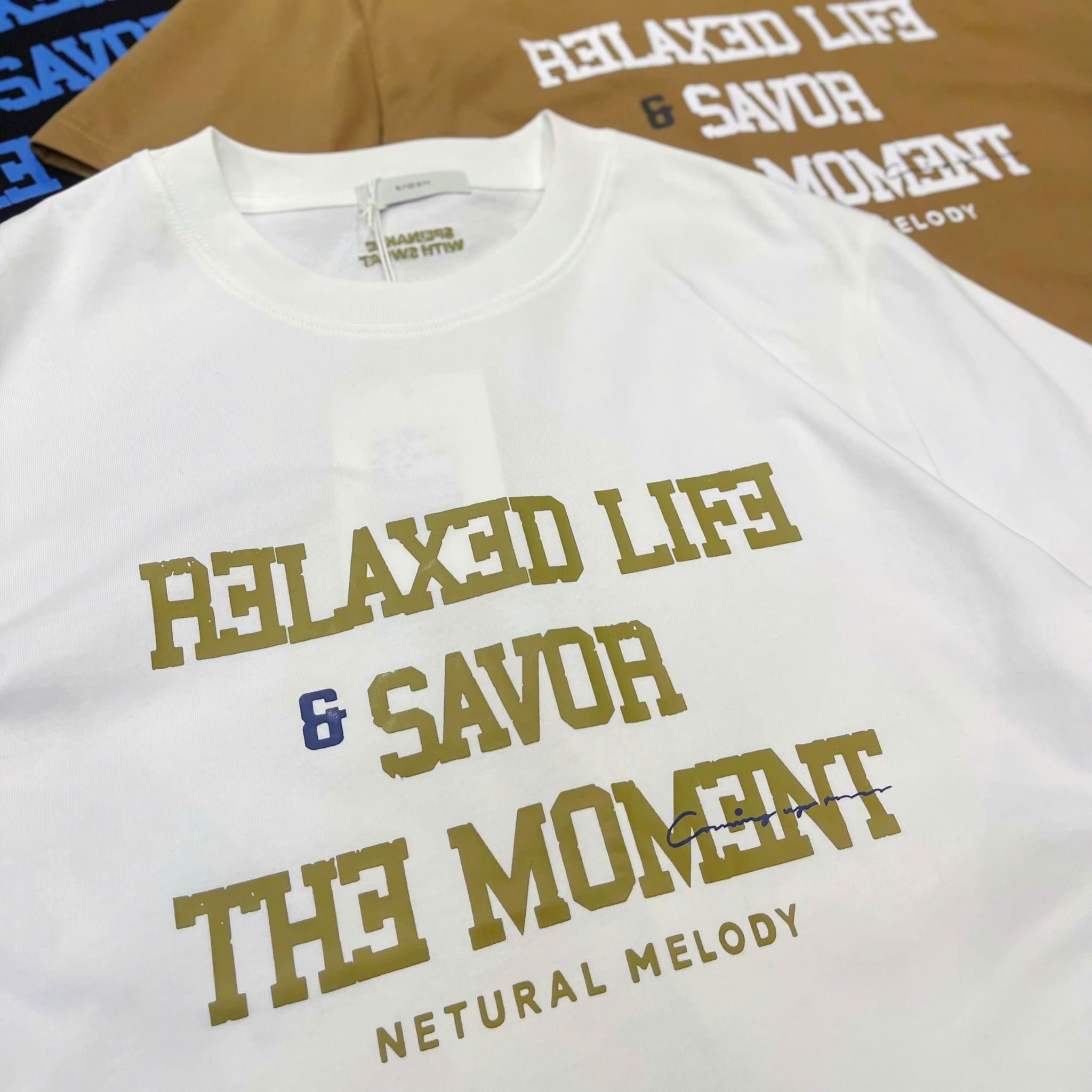  [ẢNH THẬT] Áo Phông Ngắn Tay Nam Nữ In Chữ To T553 