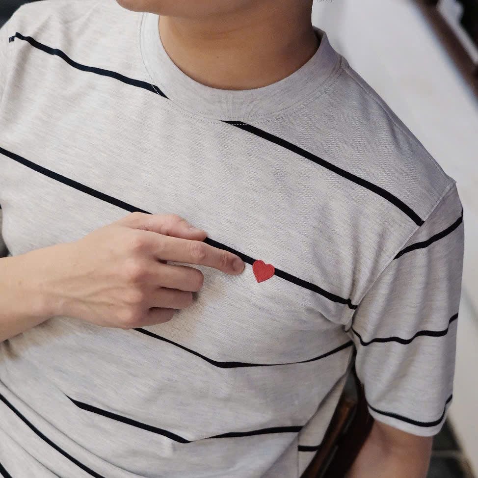  [ẢNH THẬT] Áo Phông Ngắn Tay Nam Kẻ Ngang Logo Tim 6336 
