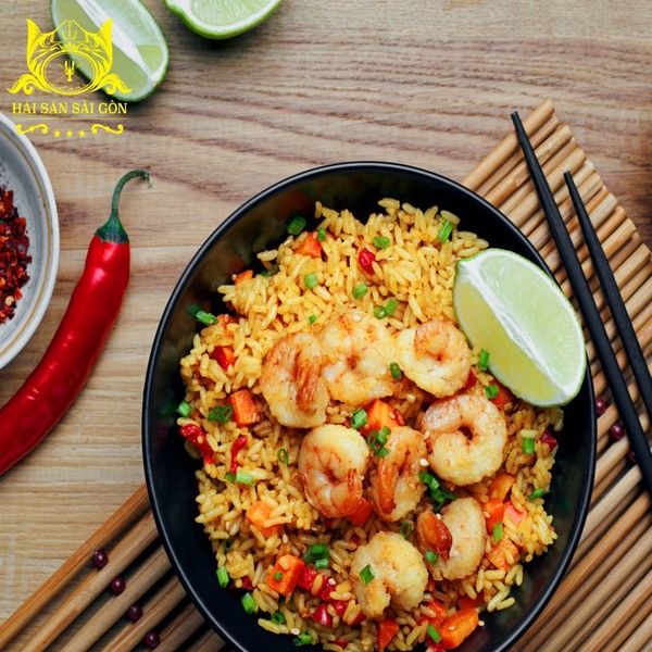  Cơm chiên hải sản (130k/phần) 