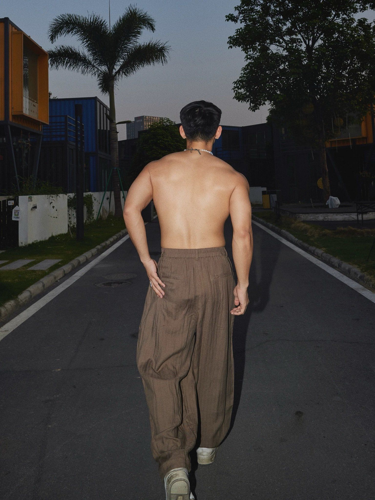  QUẦN ỐNG RỘNG 55 NÂU 