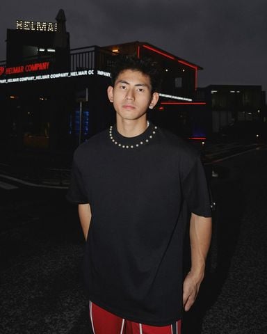  ÁO T-SHIRT 0233 ĐEN 