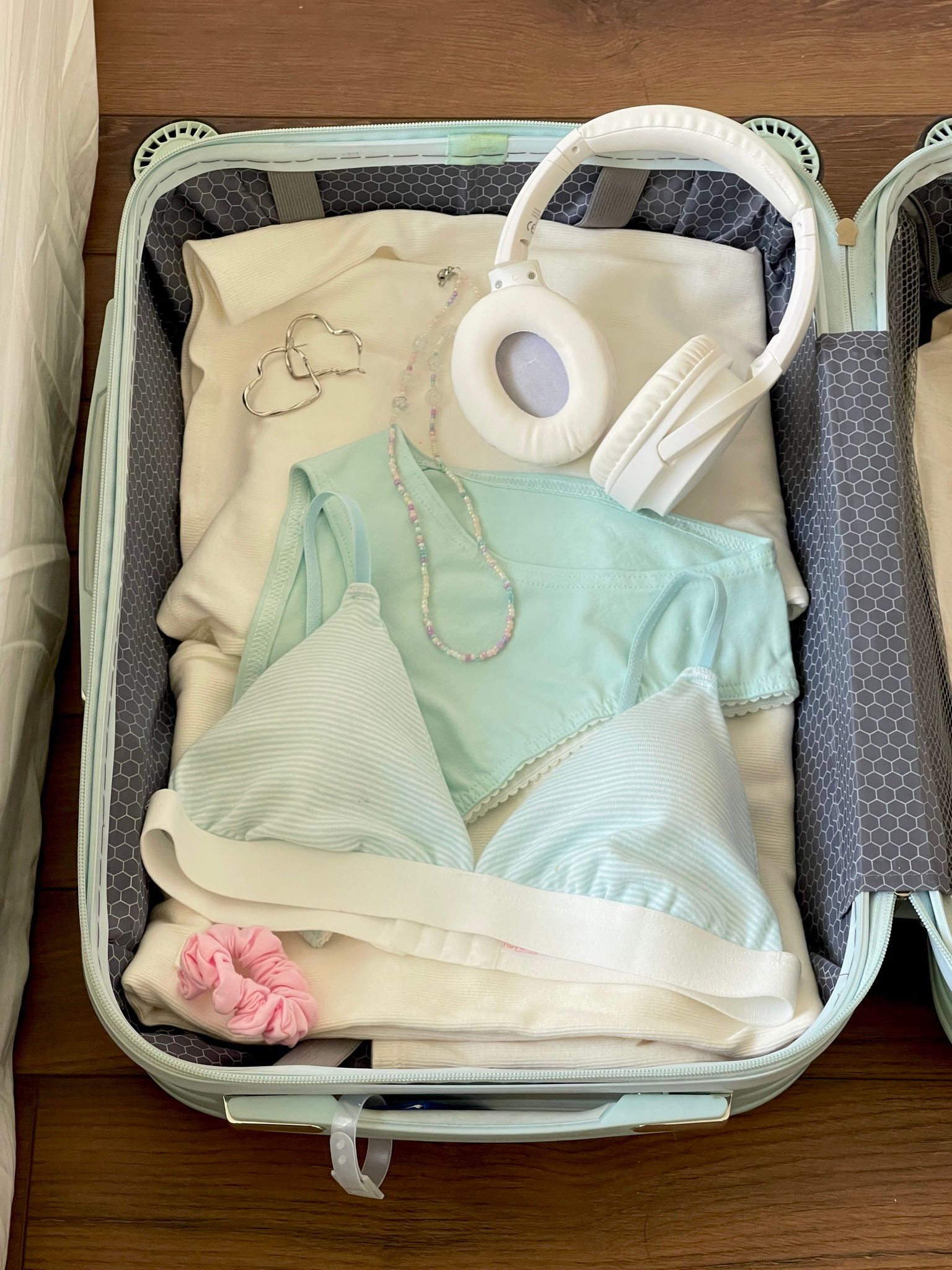 Áo Móc Gài Cà Lem Bạc Hà