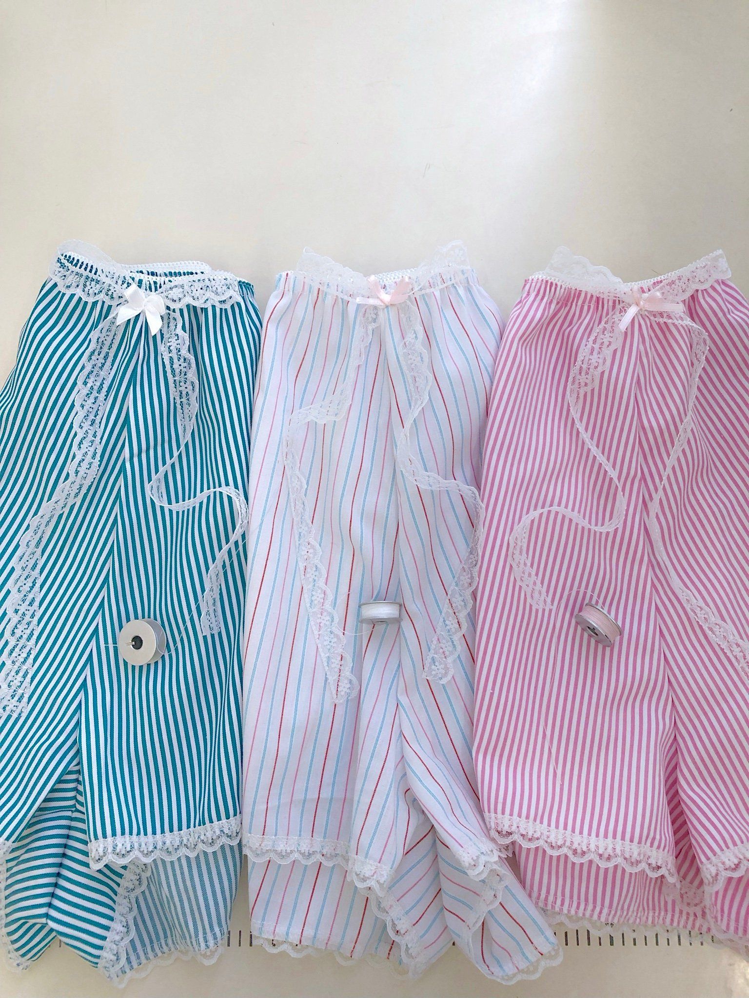 Quần Grandma Short Viền Ren