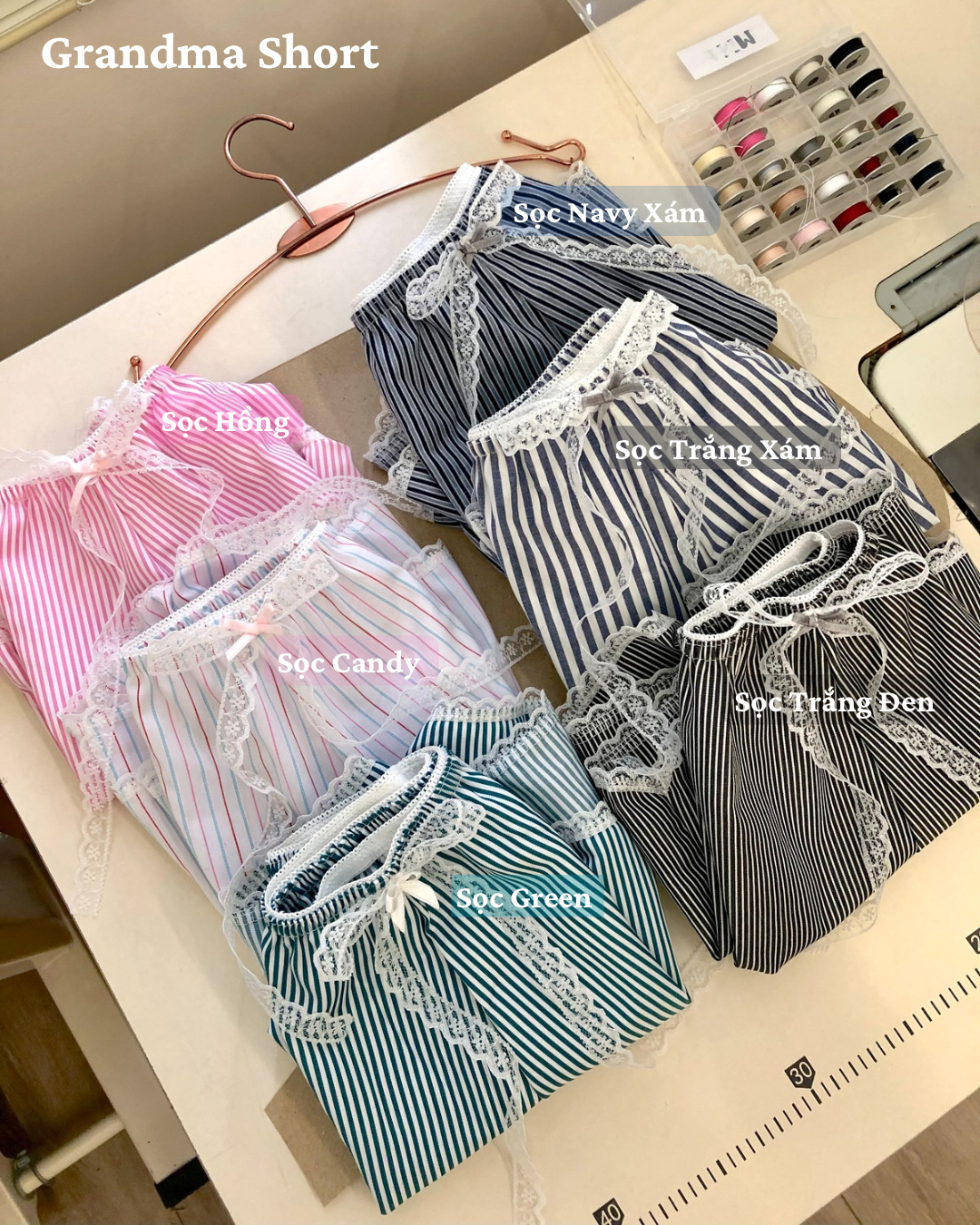 Quần Grandma Short Viền Ren