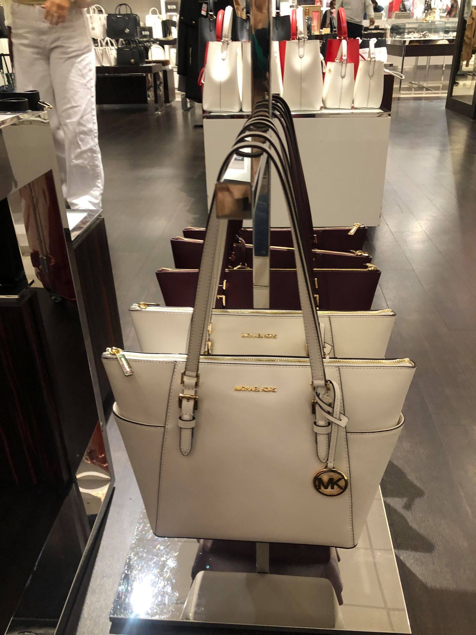 Mua Túi xách Michael Kors TXMK4 chính hãng tại Thiên đường hàng hiệu –  Thiên Đường Hàng Hiệu