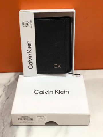 Ví Nam Đen Logo Bạc Chữ CK Dọc Calvin Klein  - New - 31KA110006