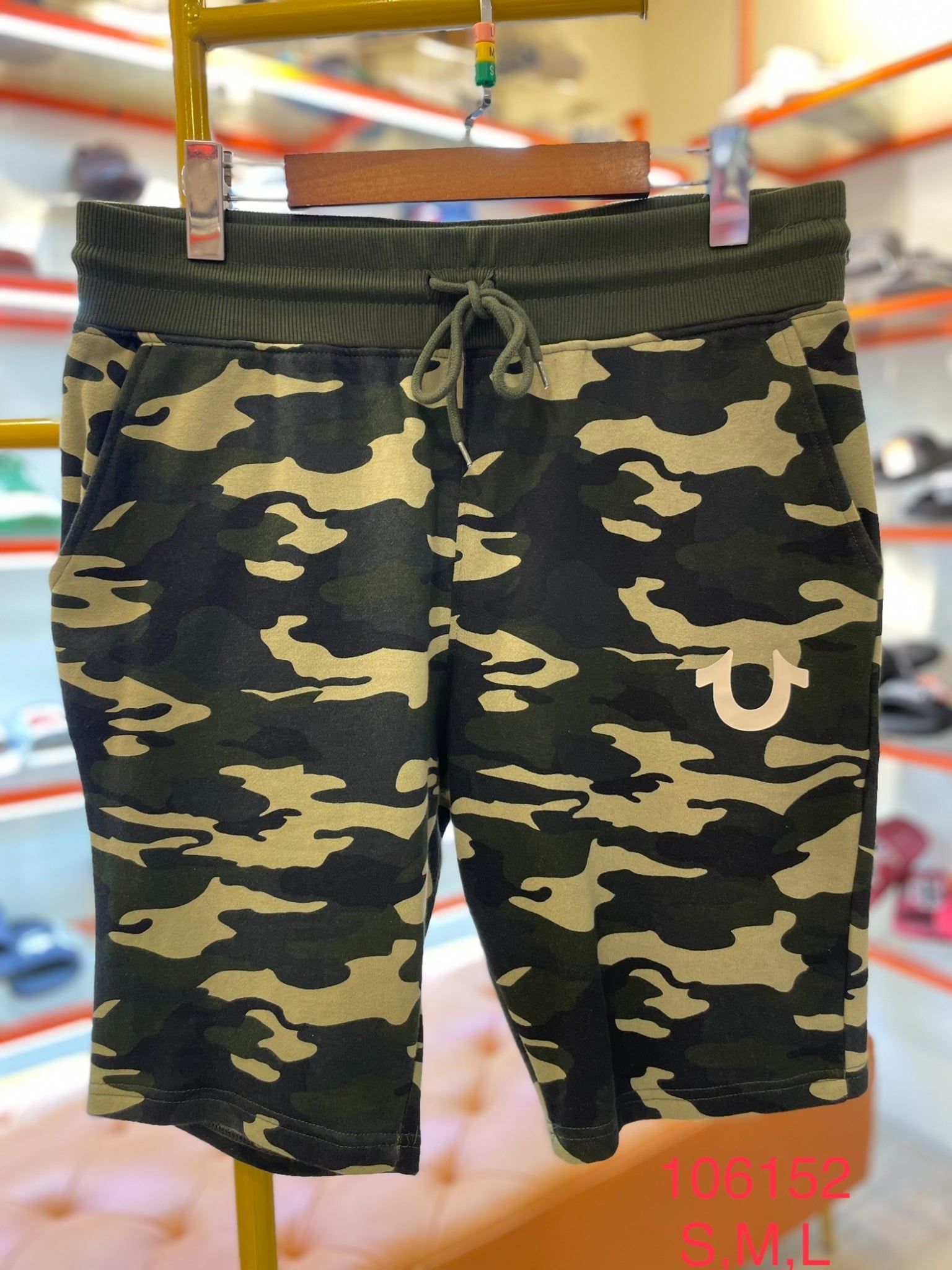 Quần short thun True Religion xanh lính - New - 106152 - TC01