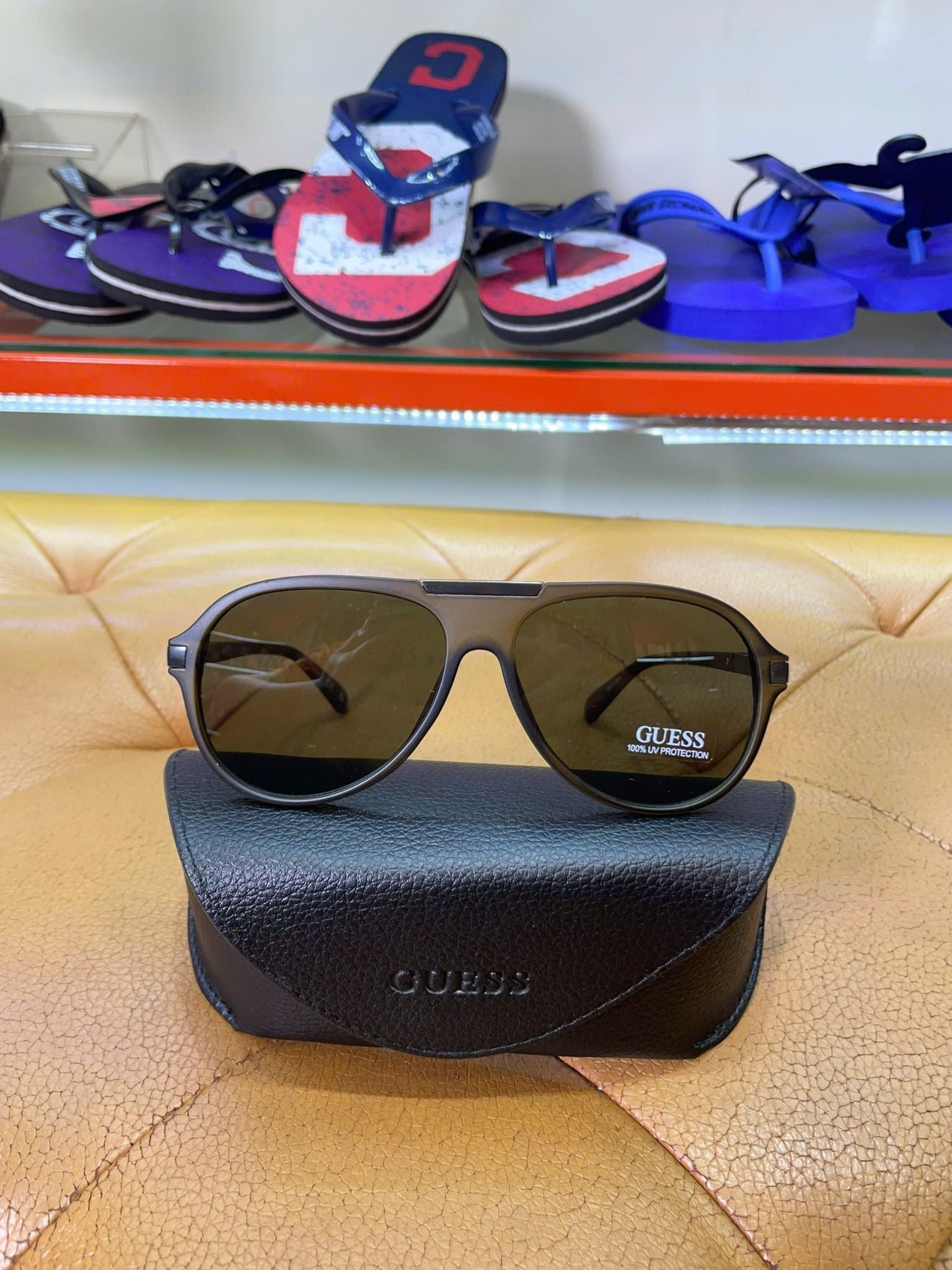 Mắt Kính Guess Gọng Nâu Xanh Rêu Tròng Nâu - New - MKGS4