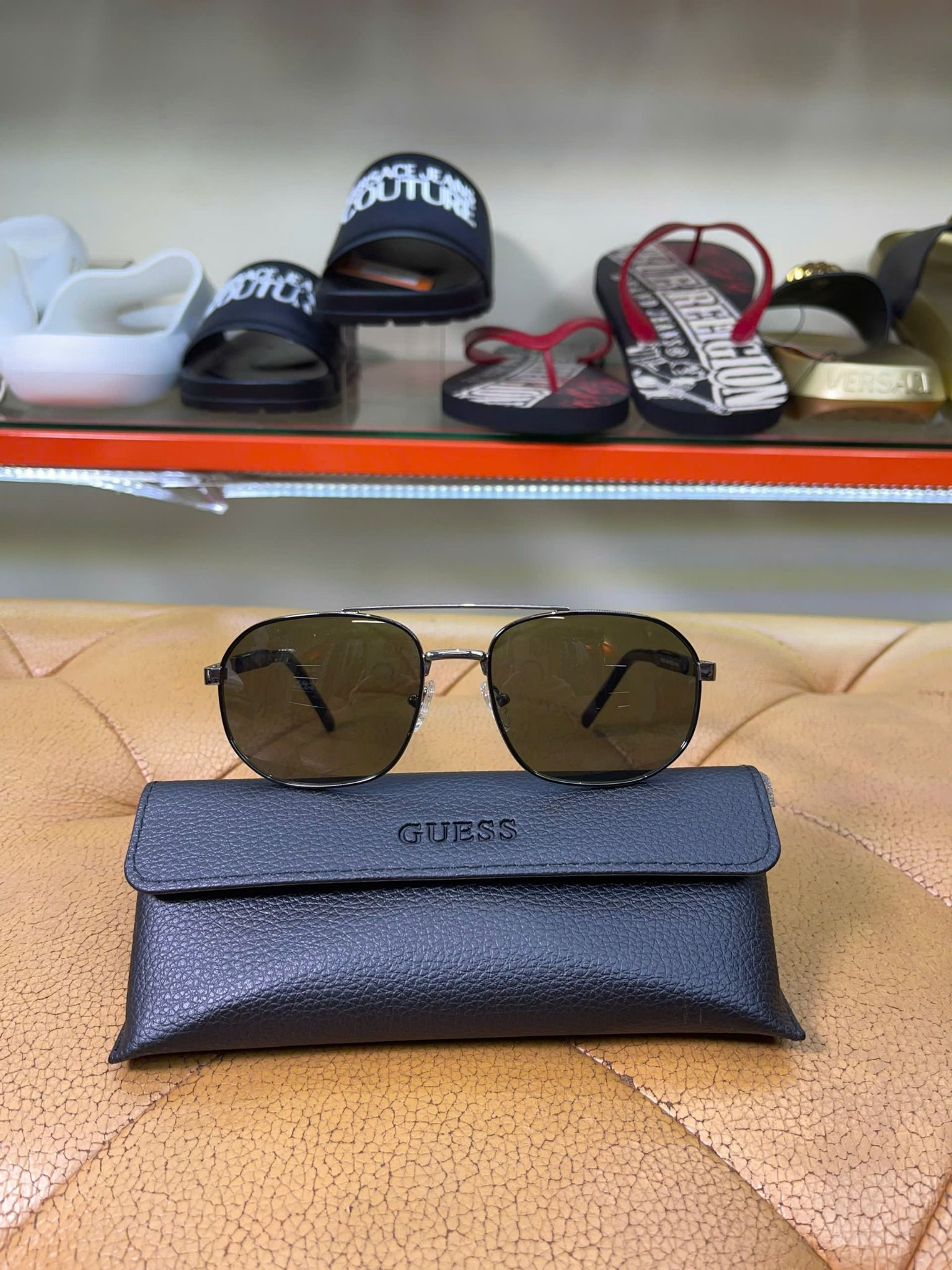 Mắt Kính Guess Gọng Đen Bạc - New - GF32013