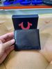 Ví Ngang True Religion Đen Logo Đen Viền Vàng - New - TR203233
