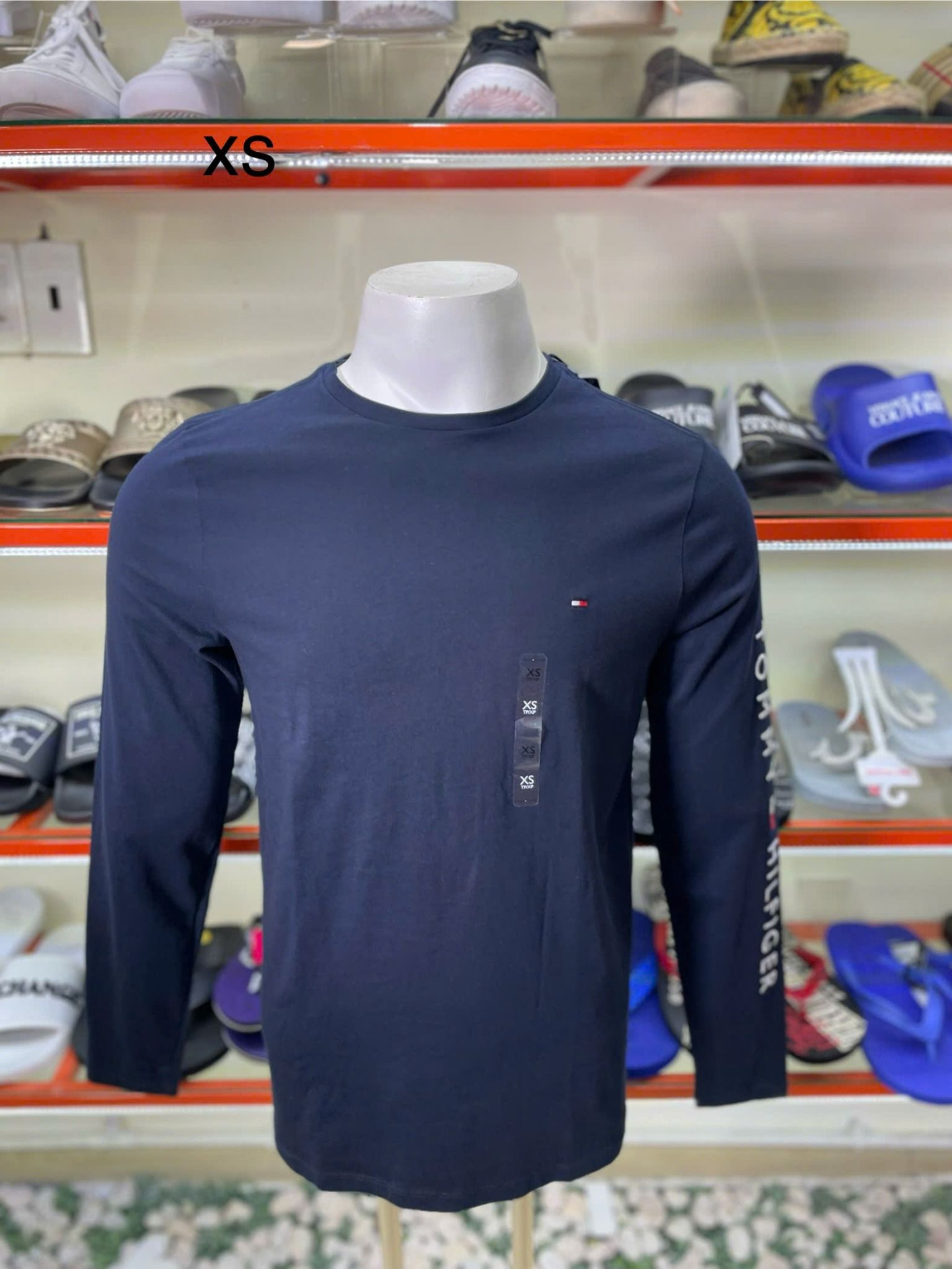 Áo Thun Tay Dài Tommy Hilfiger Xanh Navy Thêu Chữ Trắng Logo Nhỏ - New - 78JB312 410 FAP