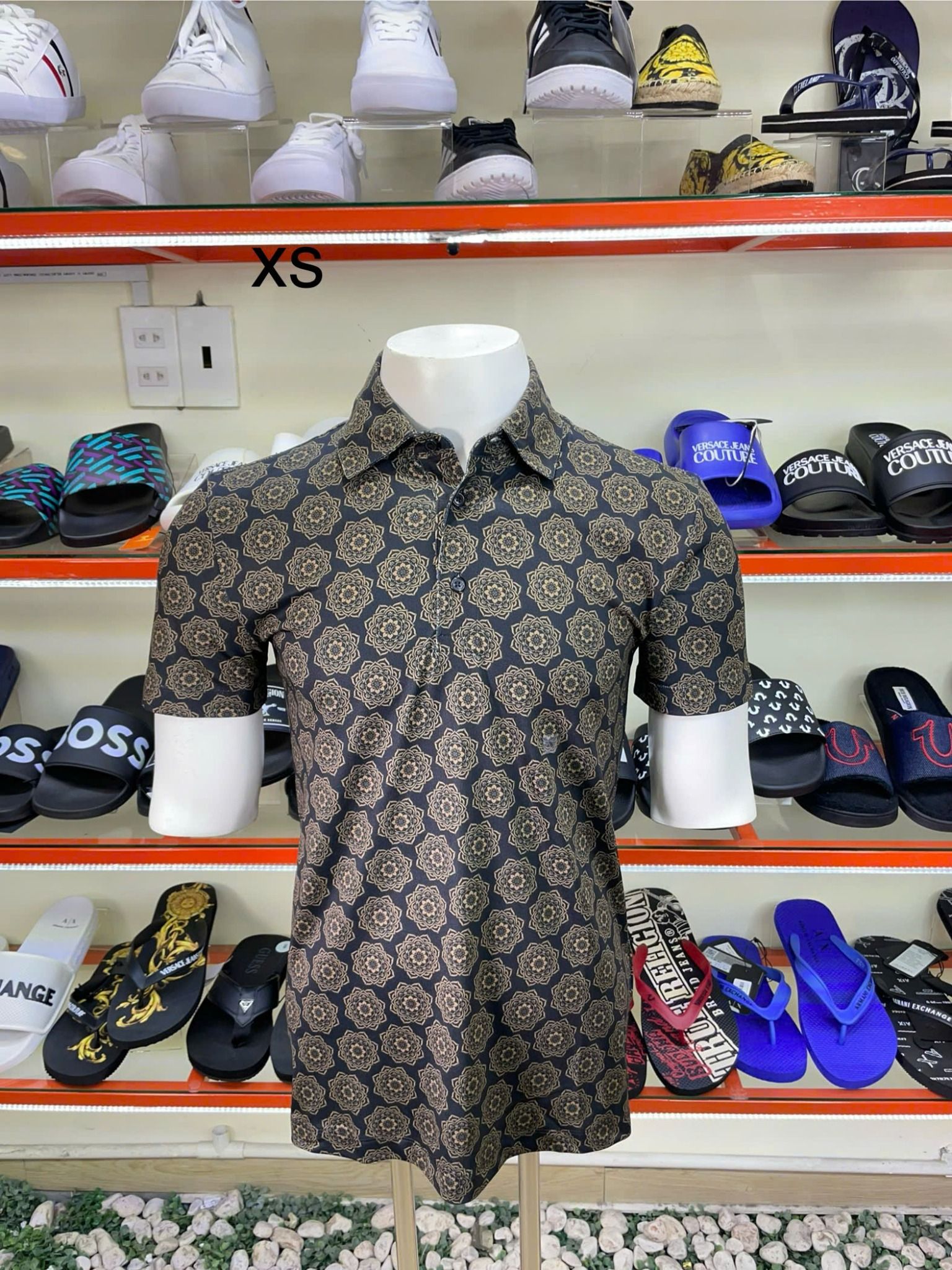 Áo Polo Express Đen Hoa Vàng - New - 05044433