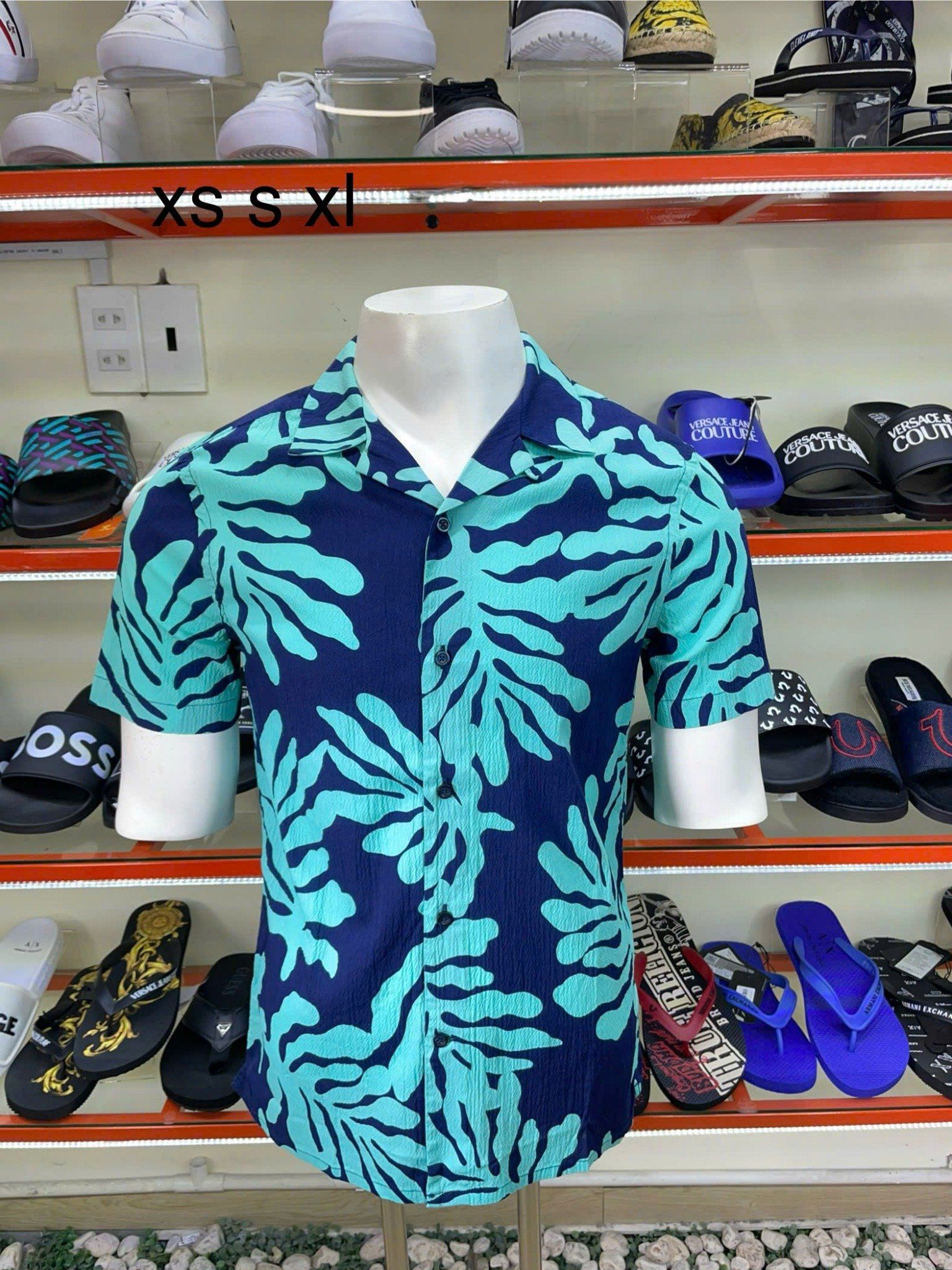 Áo Sơ Mi Tay Ngắn Express Xanh Navy Lá Xanh - New - 01698578 - TE01