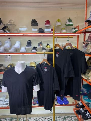 Set 4 Áo Lót Cổ Tim Levi's Đen - New - 4MV920LW1