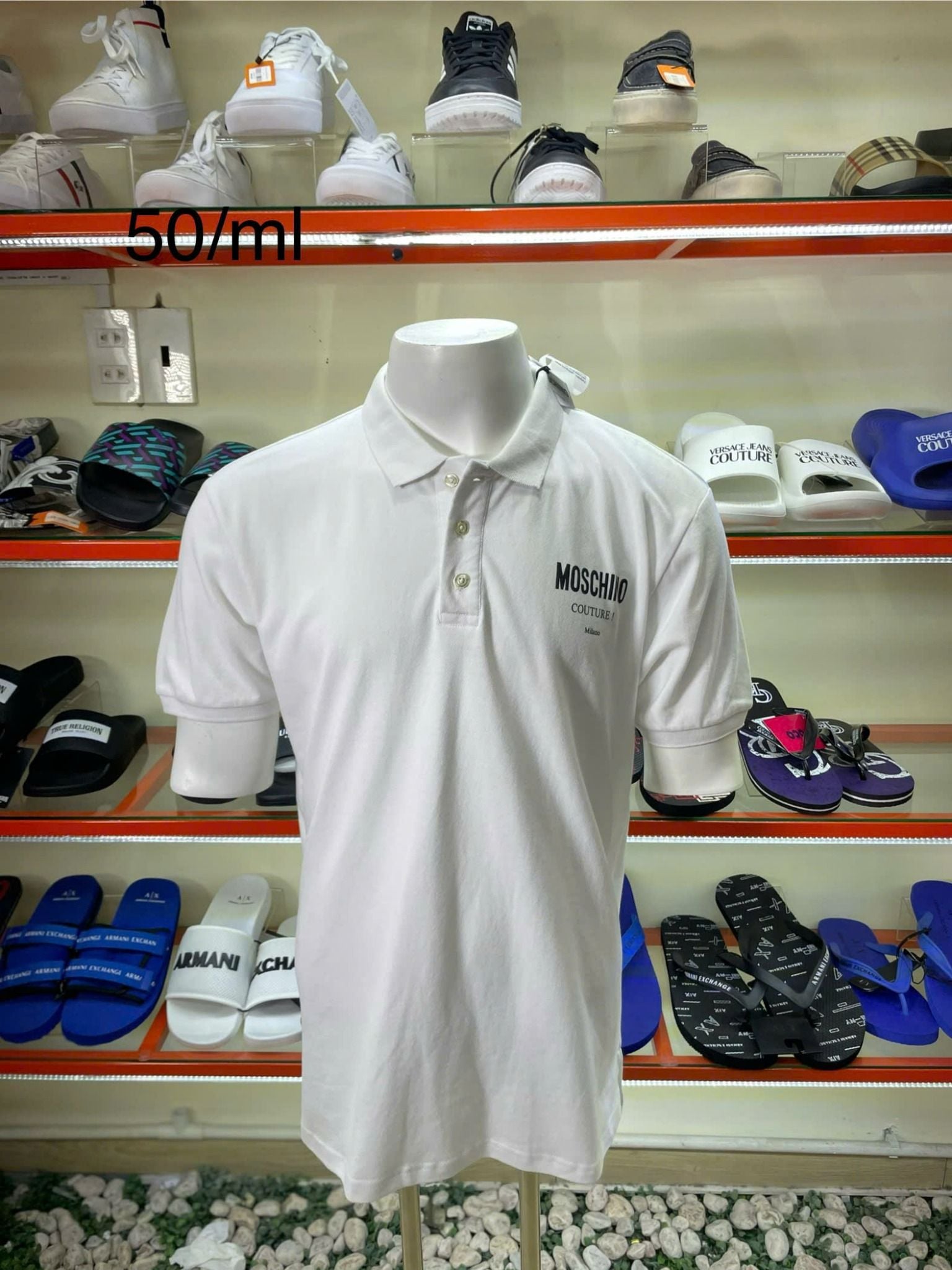 Áo Polo Moschino Trắng Chữ In Đen - New - ZA1204 - GB02