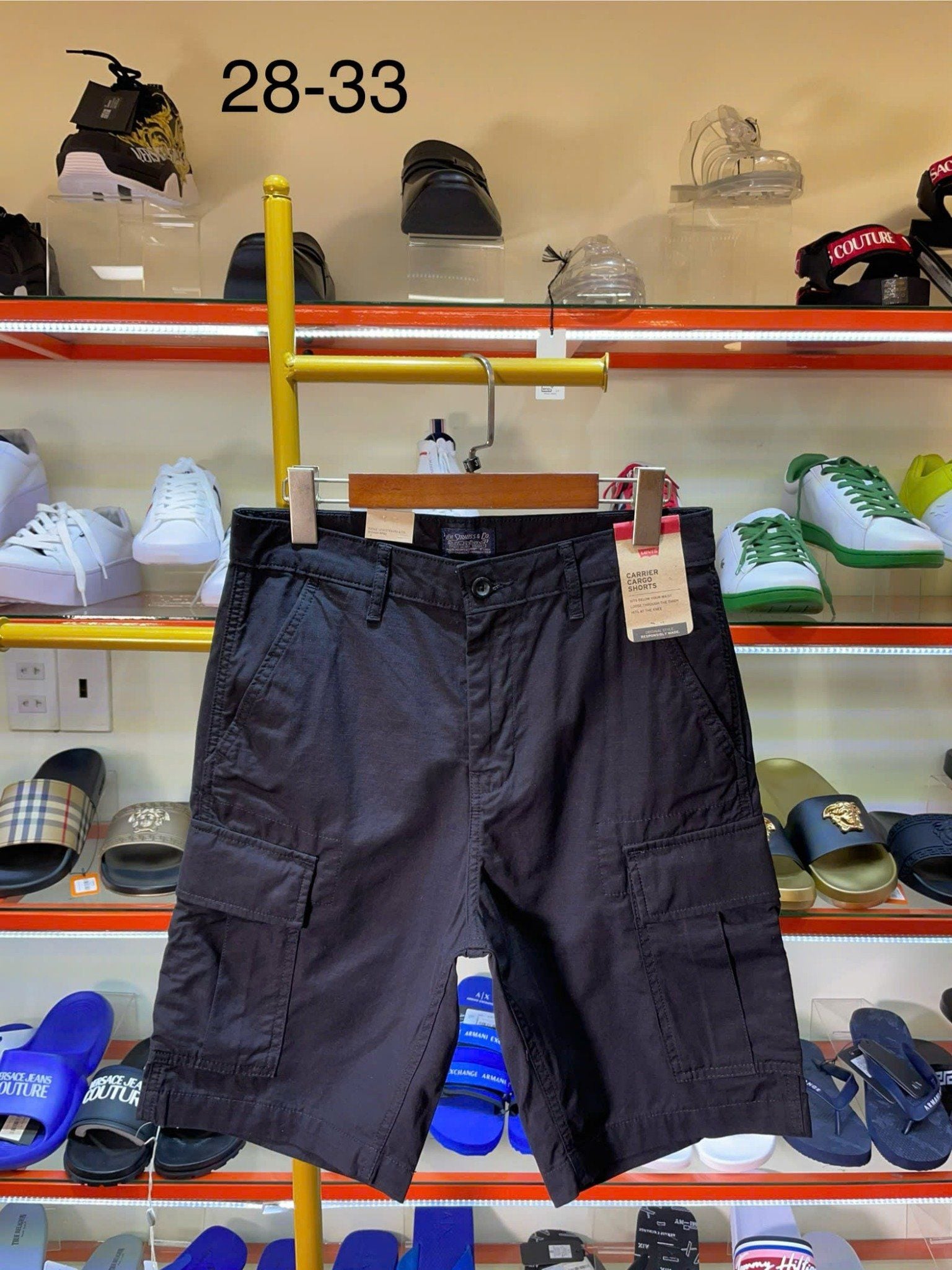 Quần Short Kaki Levi's Đen Túi Hộp  - New - 232510013 - GA04