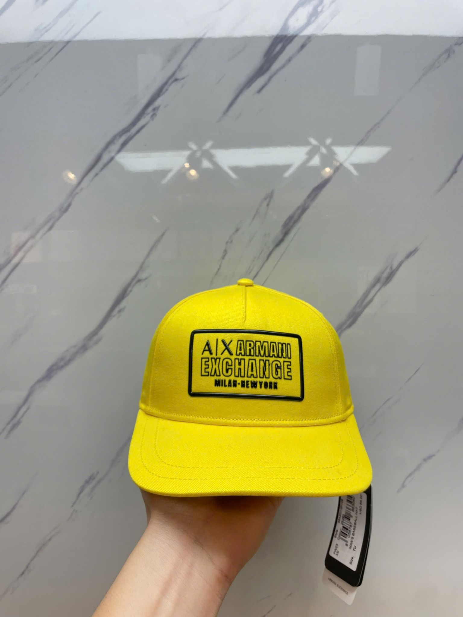 Nón A/X Armani Exchange Vàng Chữ Đen - New - 954207