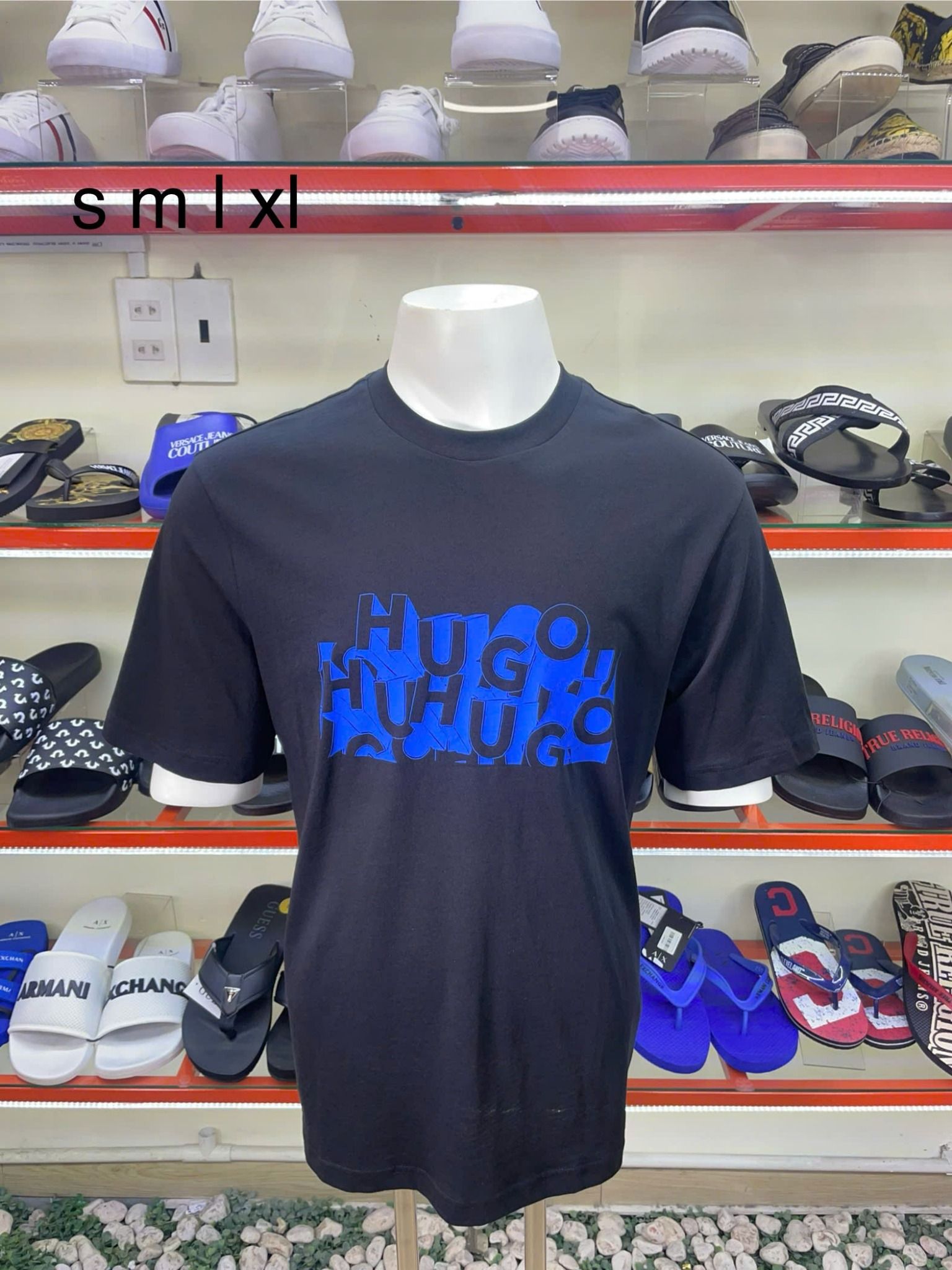 Áo Thun Hugo Boss Đen Chữ Xanh - New - 50533528 - PB01