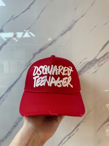Nón Dsquared2 Đỏ In Chữ Trắng - New - DQ2648