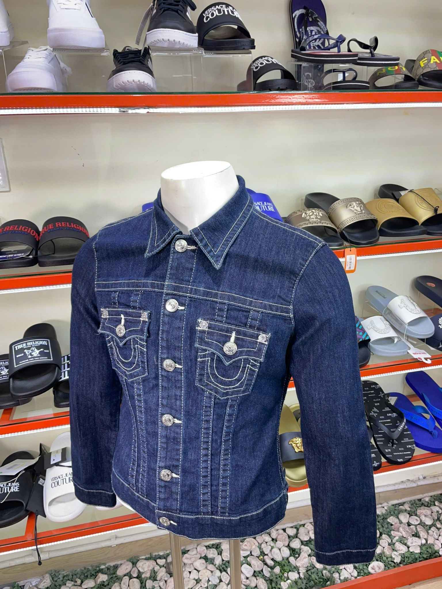 Áo Khoác Jeans True Religion Xanh Chỉ Trắng - New - A079