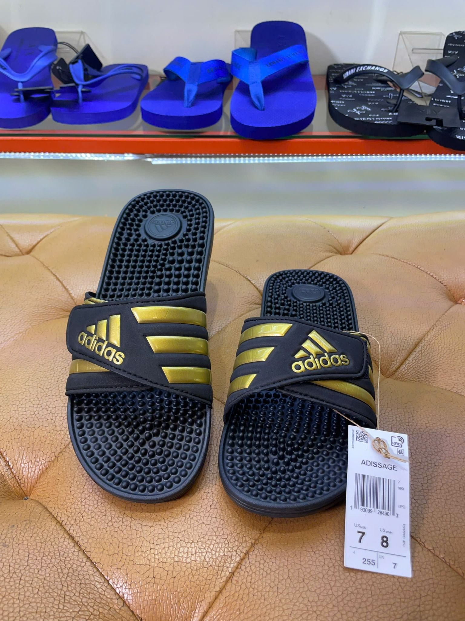 Dép Adidas Đen Vàng Adissage - New - 135259644