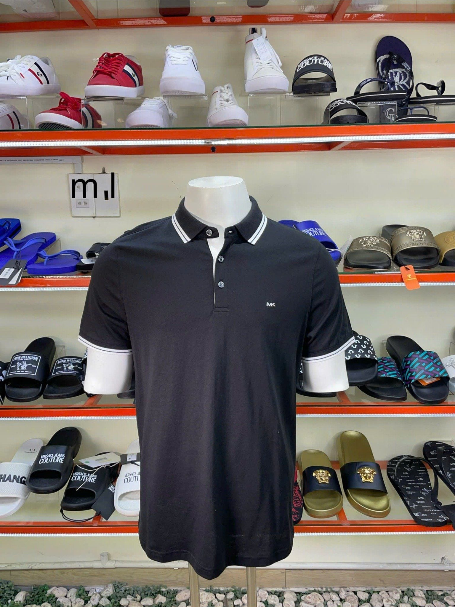 Áo Polo Michael Kors Đen Cổ Viền Trắng - New - KR05FY219P - TC01