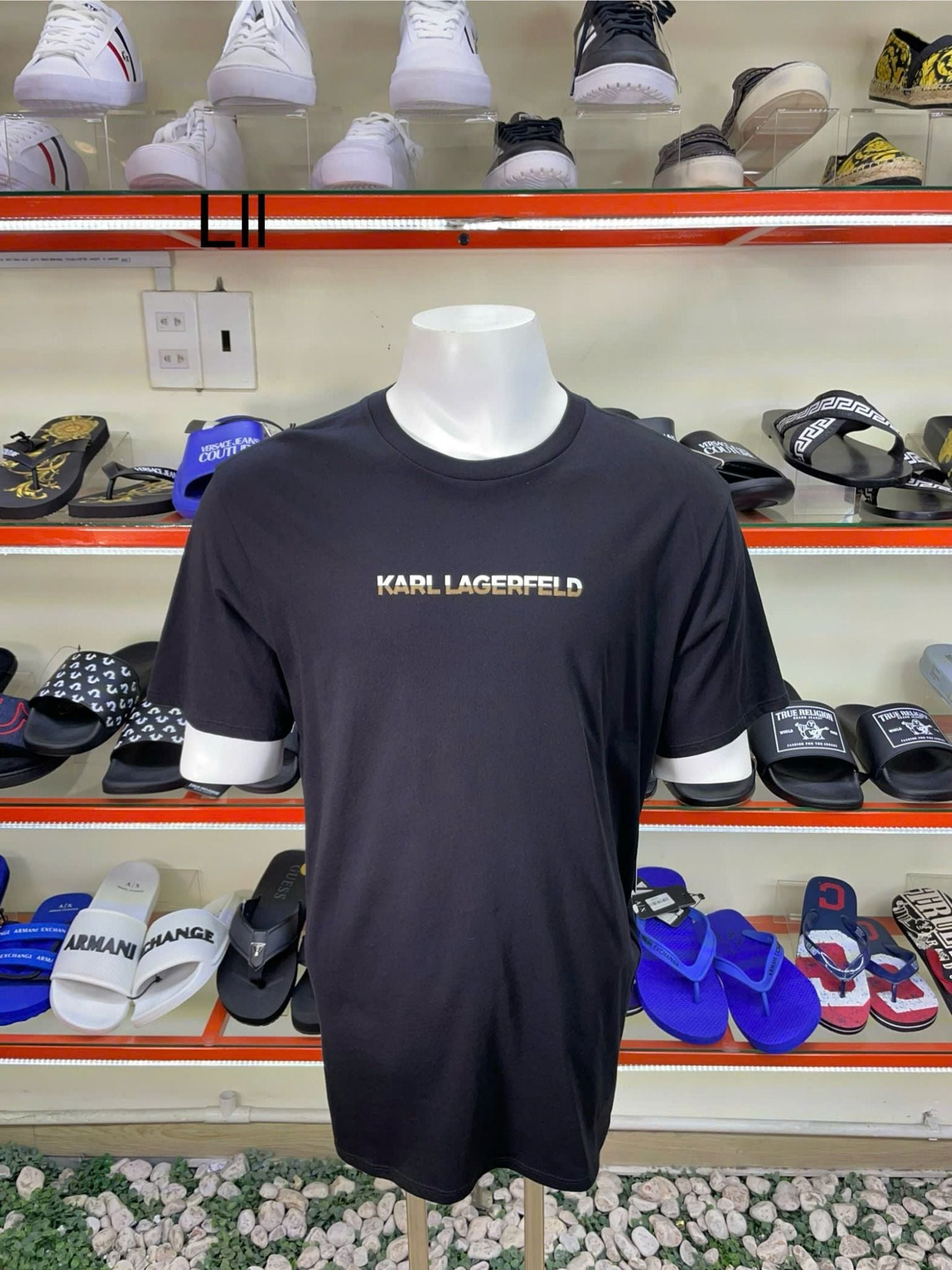 Áo Thun Karl Lagerfeld Đen Chữ Trắng Nâu - New - LM4G2273