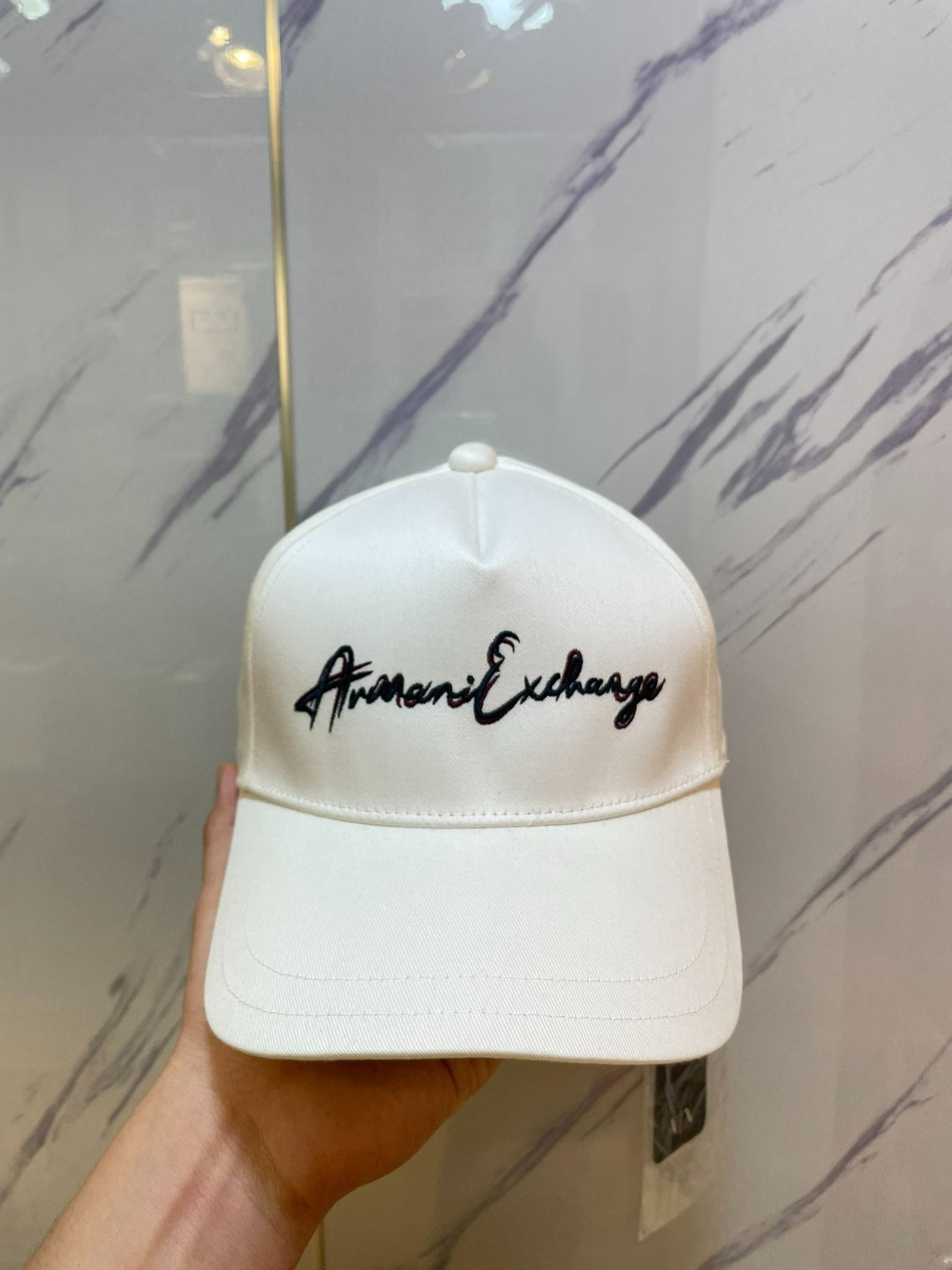 Nón A/X Armani Exchange Trắng Chữ Kiểu - New - 954217 - NA01