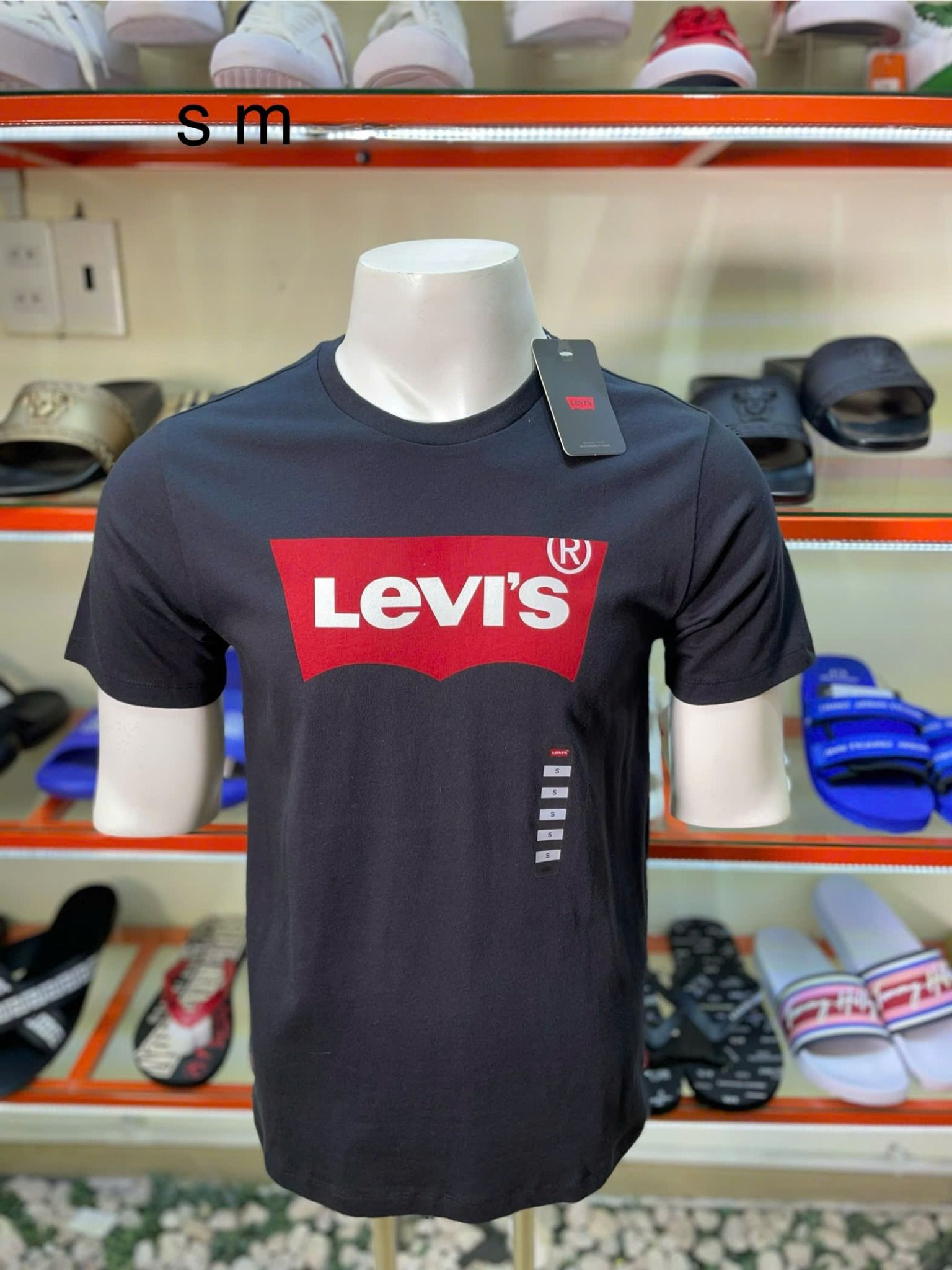 Áo Thun Levi's Đen Chữ Trắng - New - 177830137 - PD01