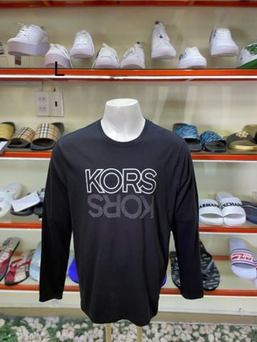 Áo Thun Tay Dài MK Michael Kors Đen Hình Chữ Trắng - New - KF251WVF4 - TC01