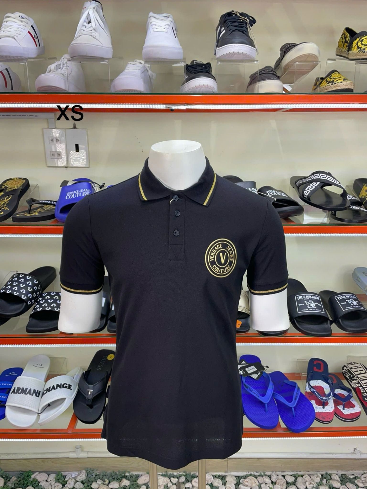 Áo Polo Versace Đen Cổ Viền Vàng - New - 73GAGT01 - PA01