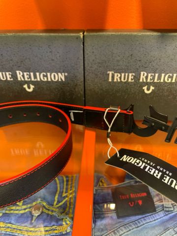 Dây Nịt True Religion Đen Viền Chỉ Đỏ - New - TR303411