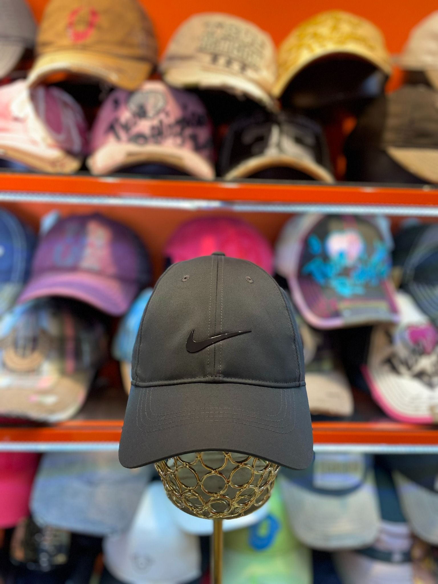 Nón Nike Xanh Rêu Vải Dù - New - 548533060