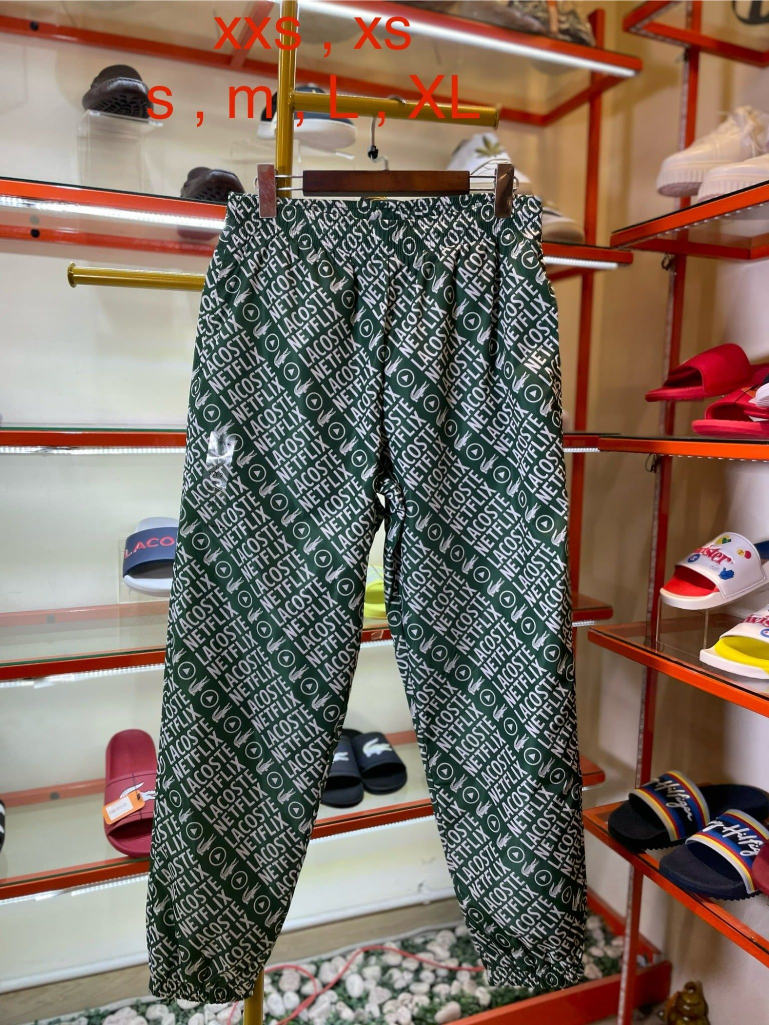 Quần Dài Vải Dù Lacoste Xanh Lá - New - XH934251291 - TA05