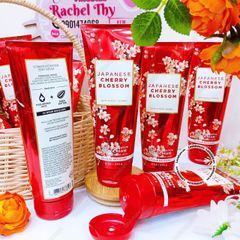 Xịt body B&BW Japanese Cherry Blossom 236ml