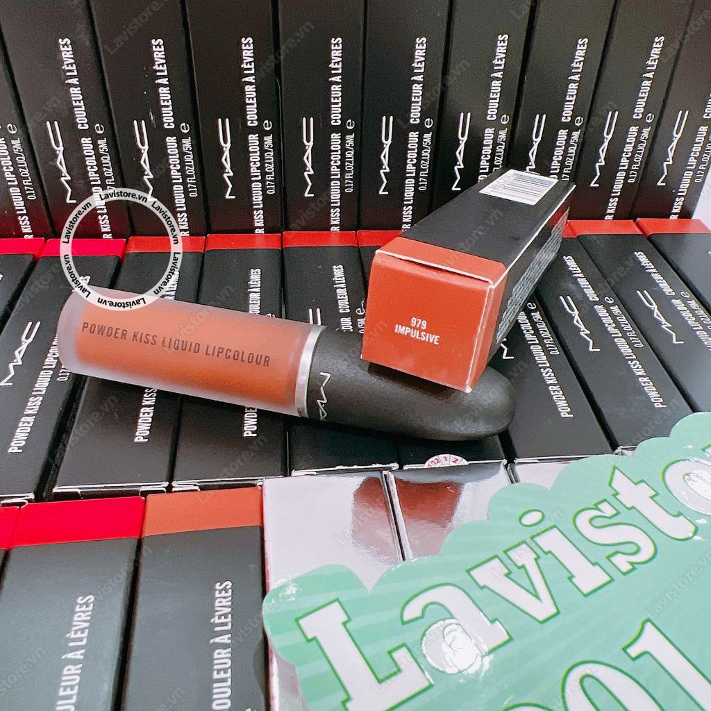 (02/2026) Son kem MAC Powder Kiss Liquid #979 IMPULSIVE (Cam nâu đào)