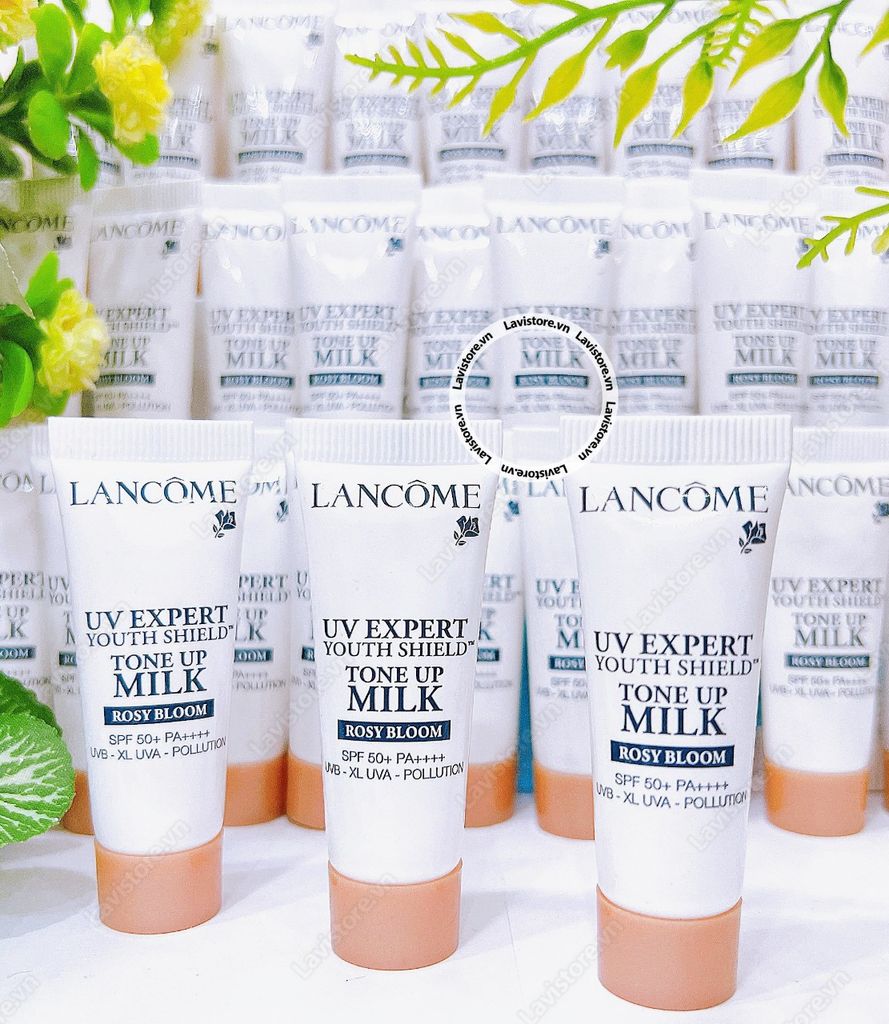 (11/2025) KCN Lancome UV EXPERT SPF 50 PA+++++ 10ml