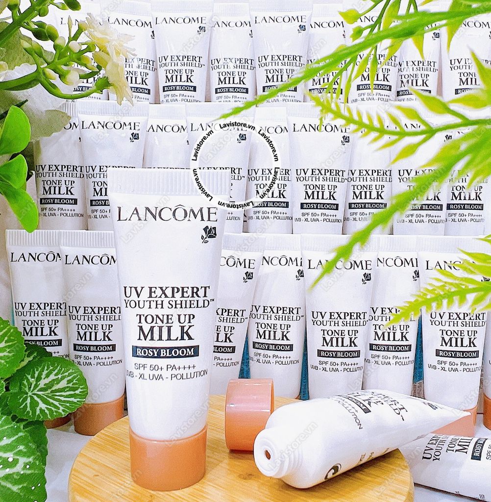 (11/2025) KCN Lancome UV EXPERT SPF 50 PA+++++ 10ml