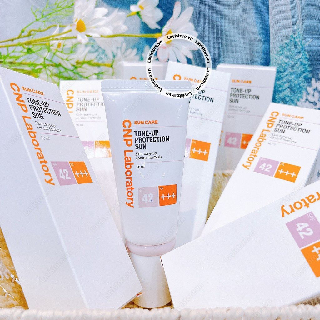 (03/2027) KCN CNP Laboratory Tone Up 50ml