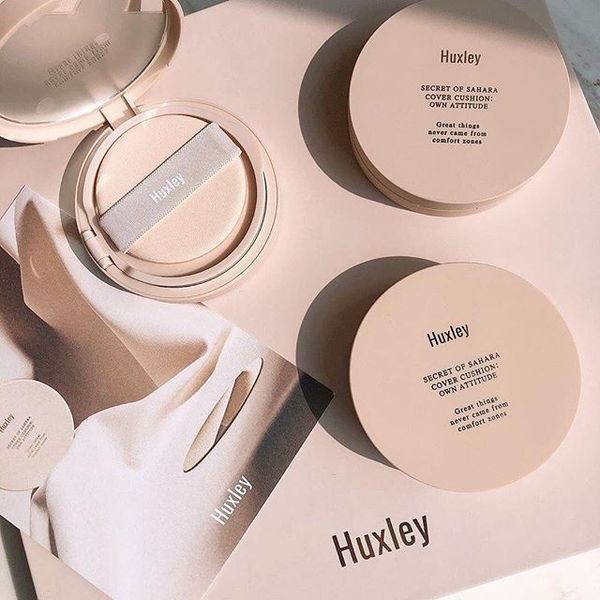 Phấn Nước Huxley Cover Cushion Own Attitude SPF 23 PA++ 12gPhấn Nước Huxley Cover Cushion Own Attitude SPF 23 PA++ 12g – JOLI COSMETIC